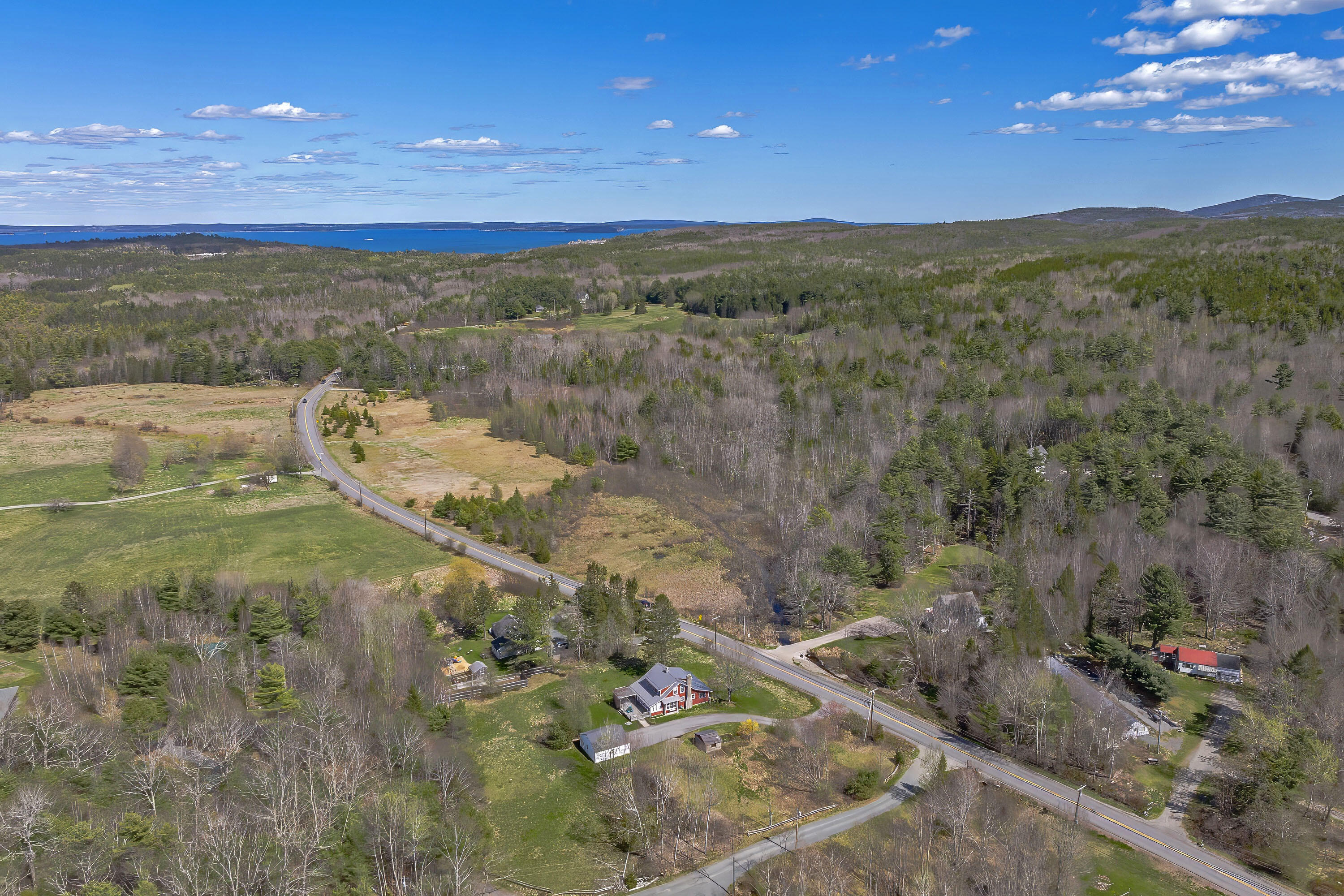 351 Crooked Road