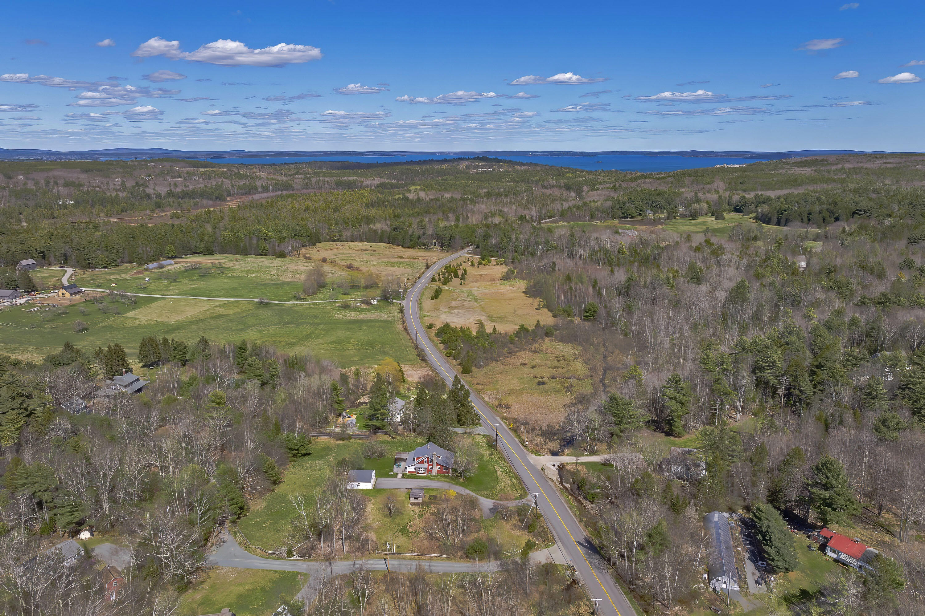 351 Crooked Road