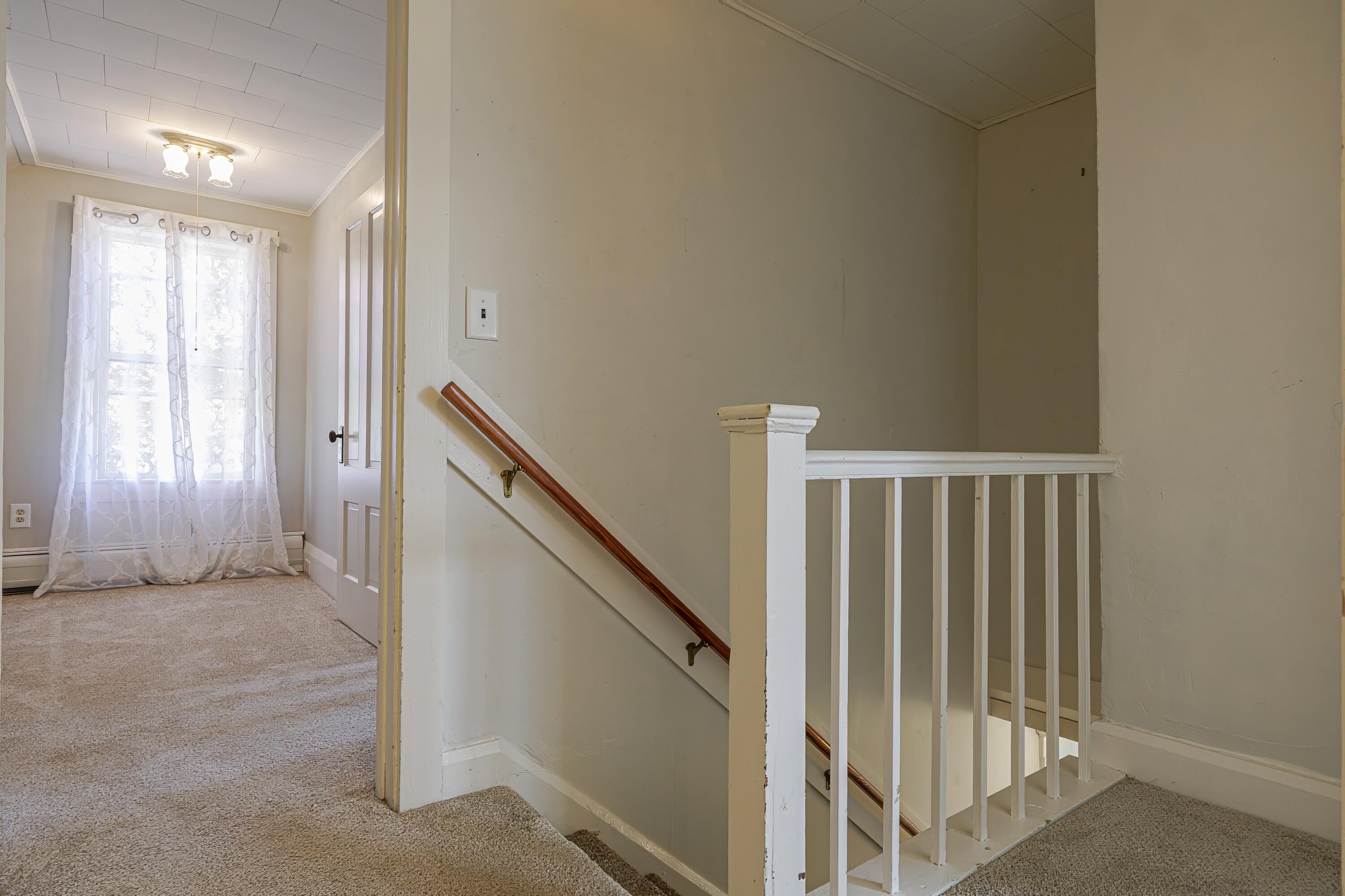 898 Bay Road