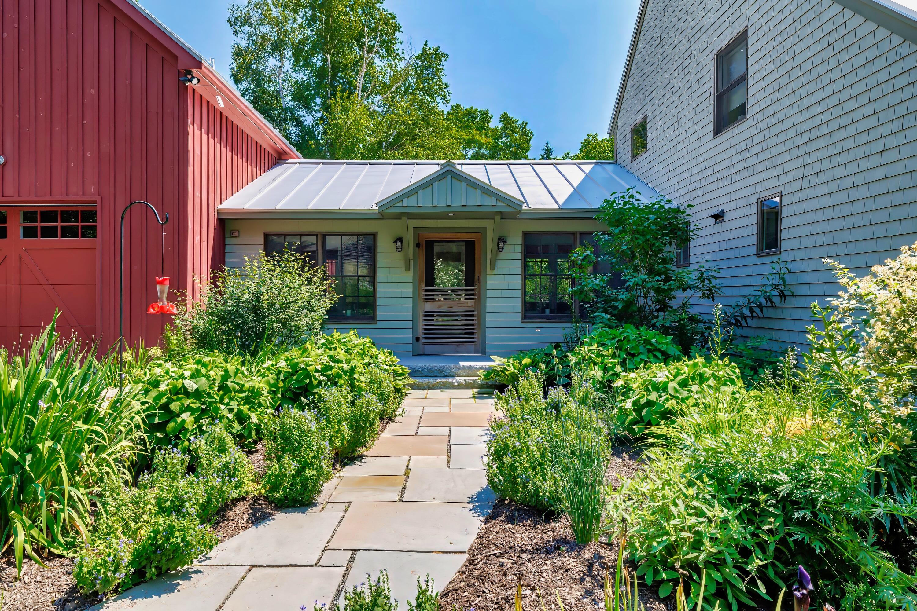 226 Graytown Road
