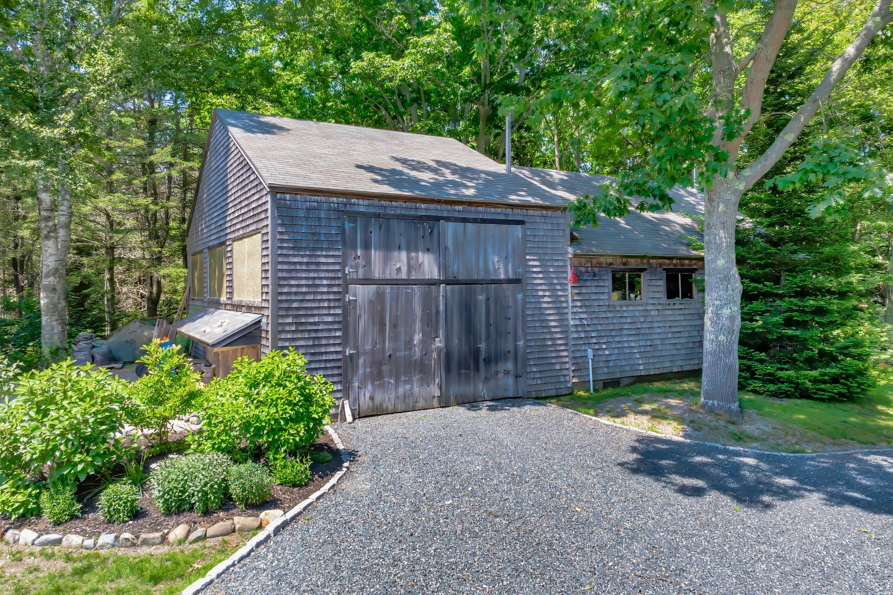 226 Graytown Road