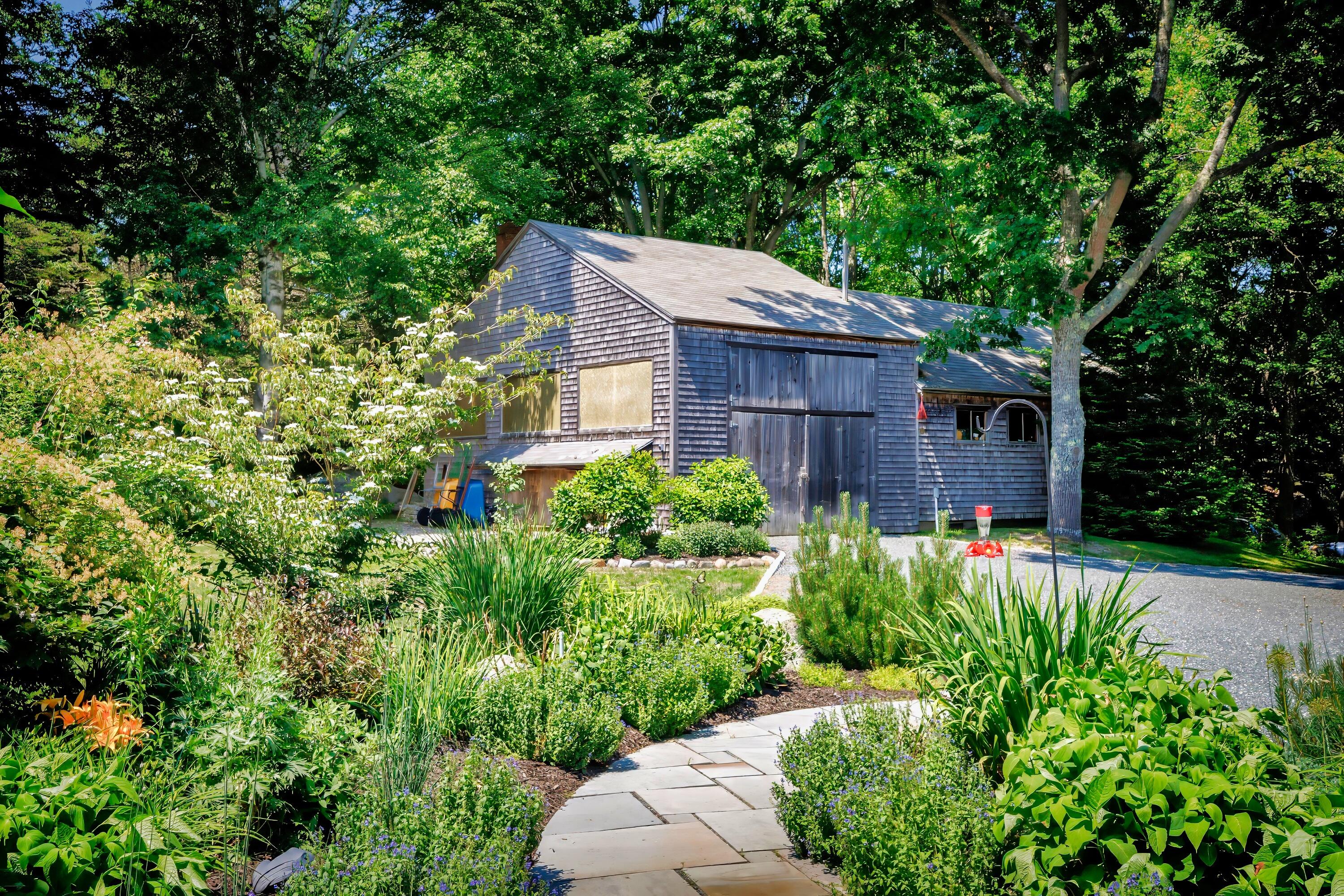 226 Graytown Road