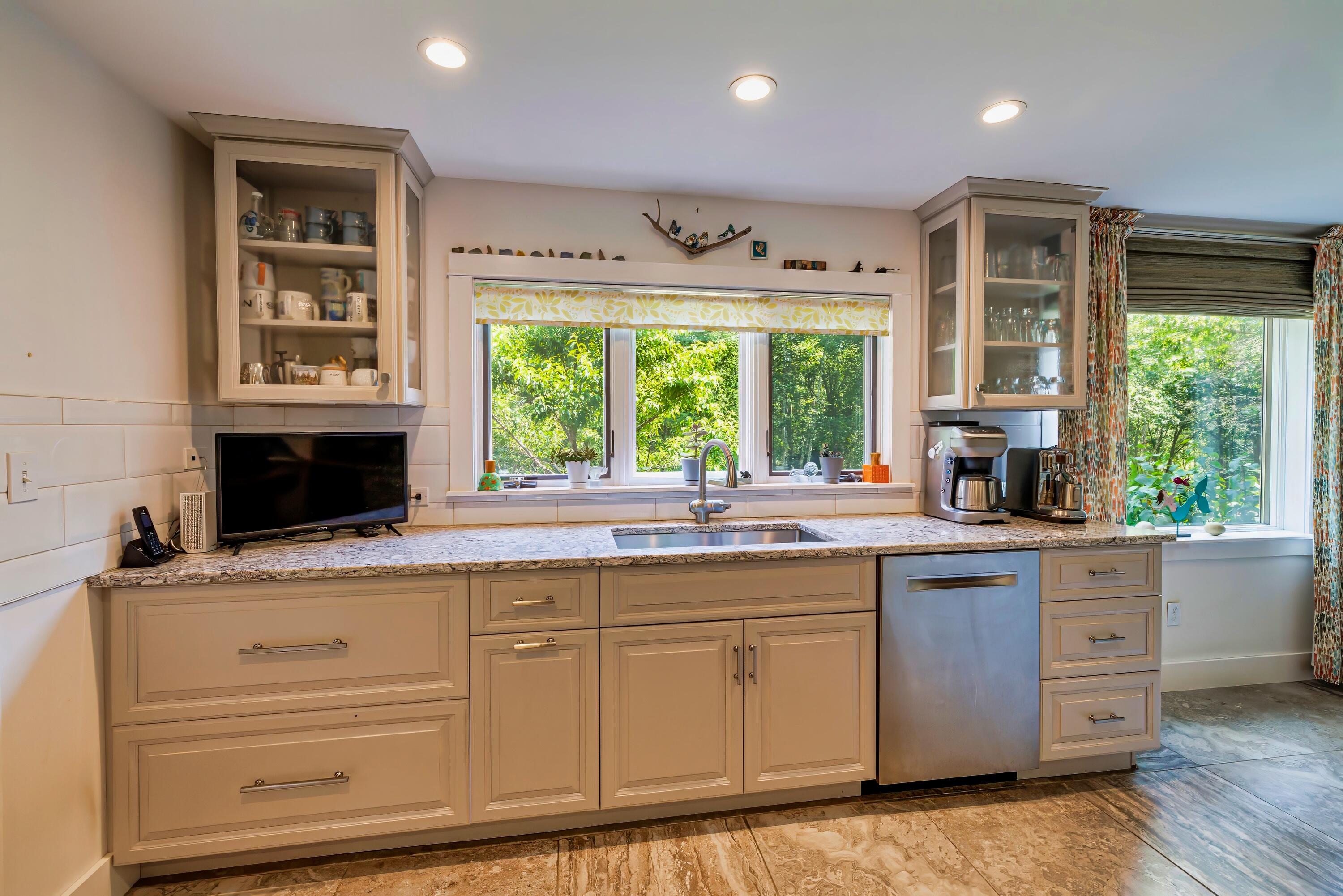 226 Graytown Road