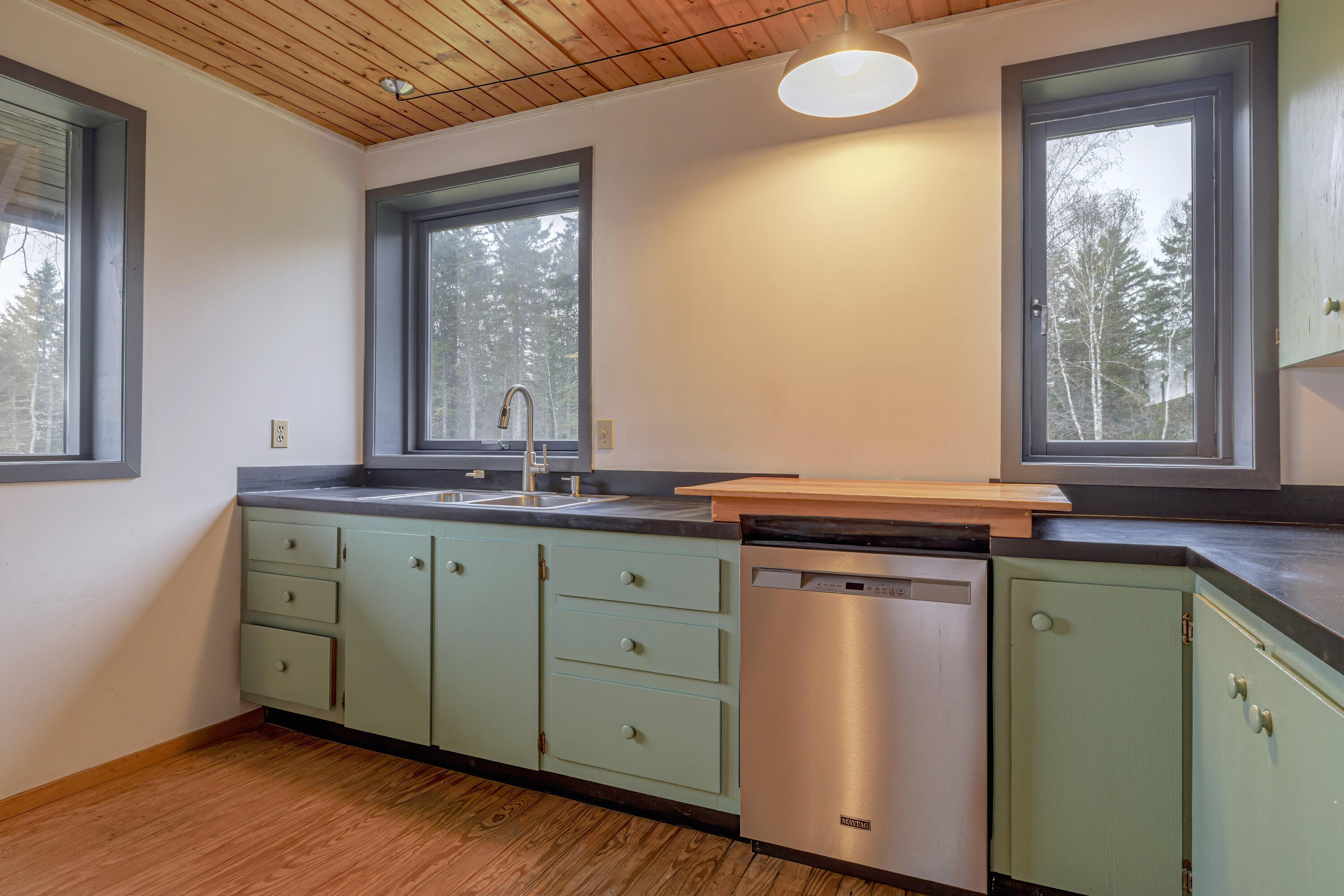 85 Gravel Pit Drive