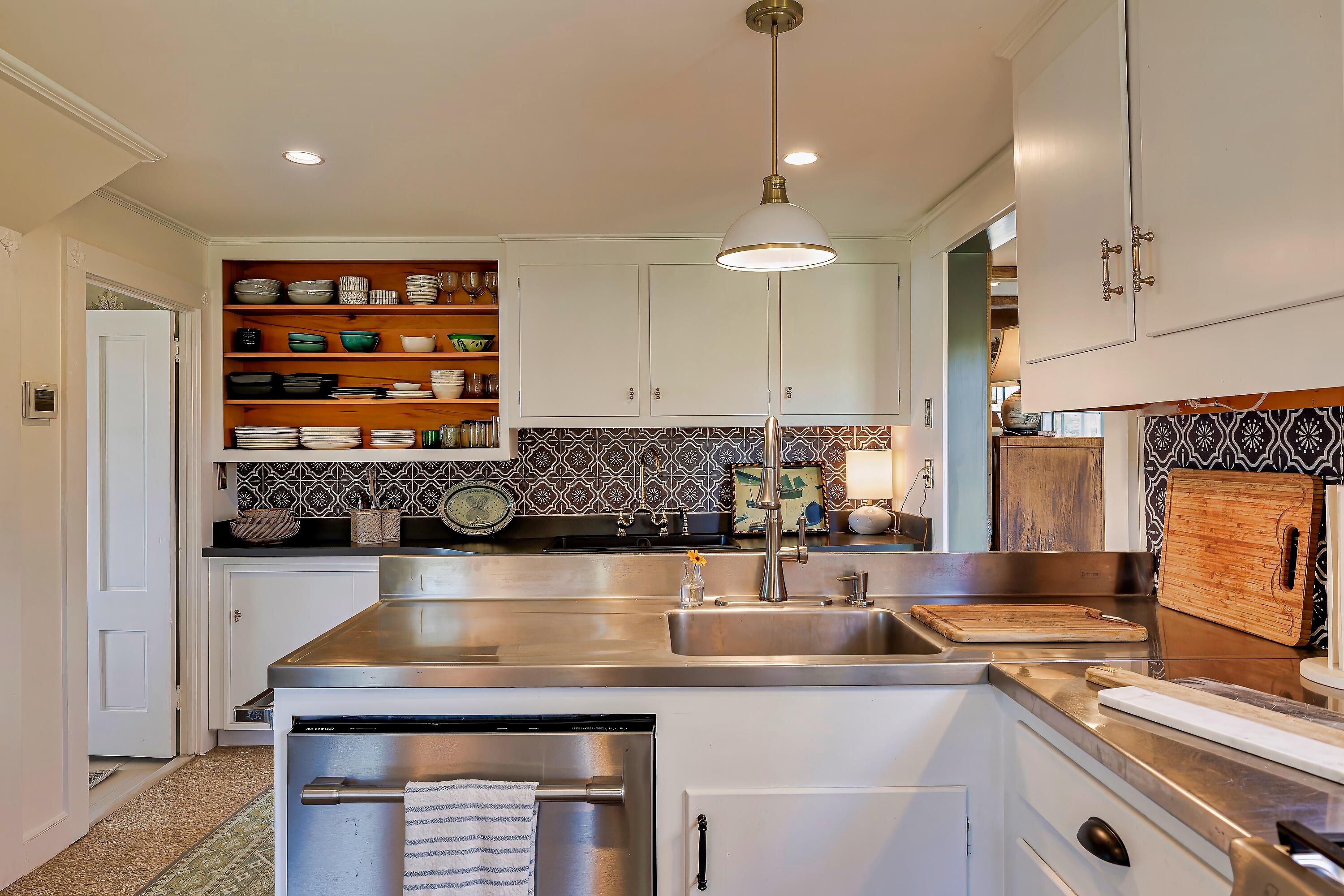 87 Carter Point Road