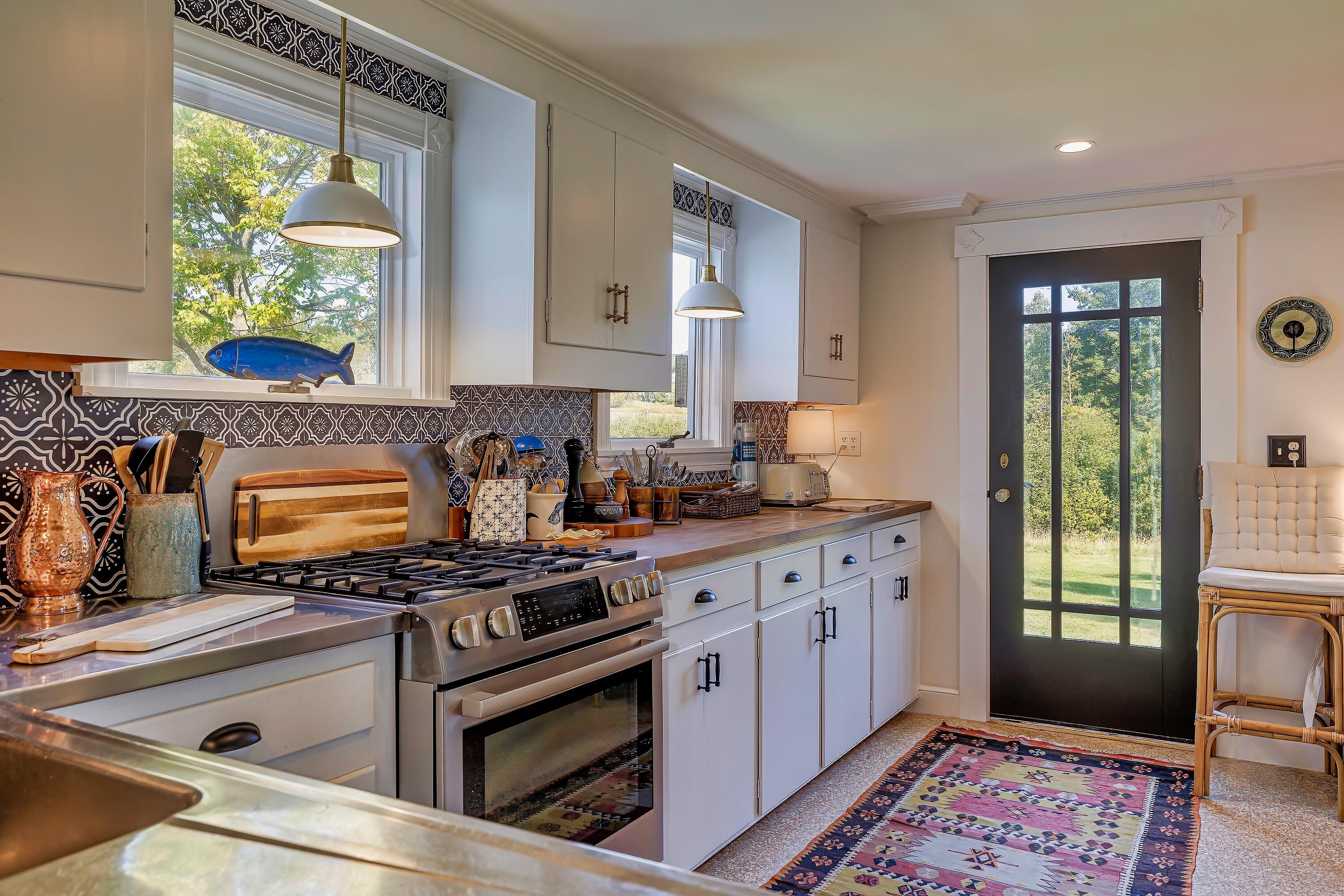 87 Carter Point Road