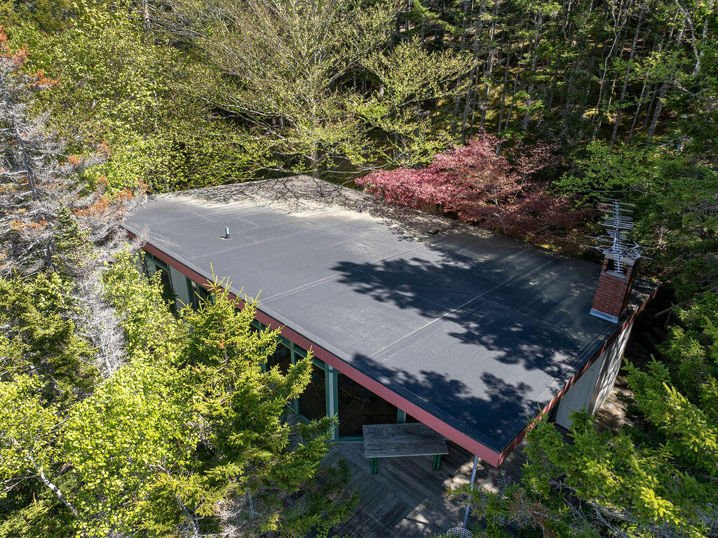 93 Eaton Point Road
