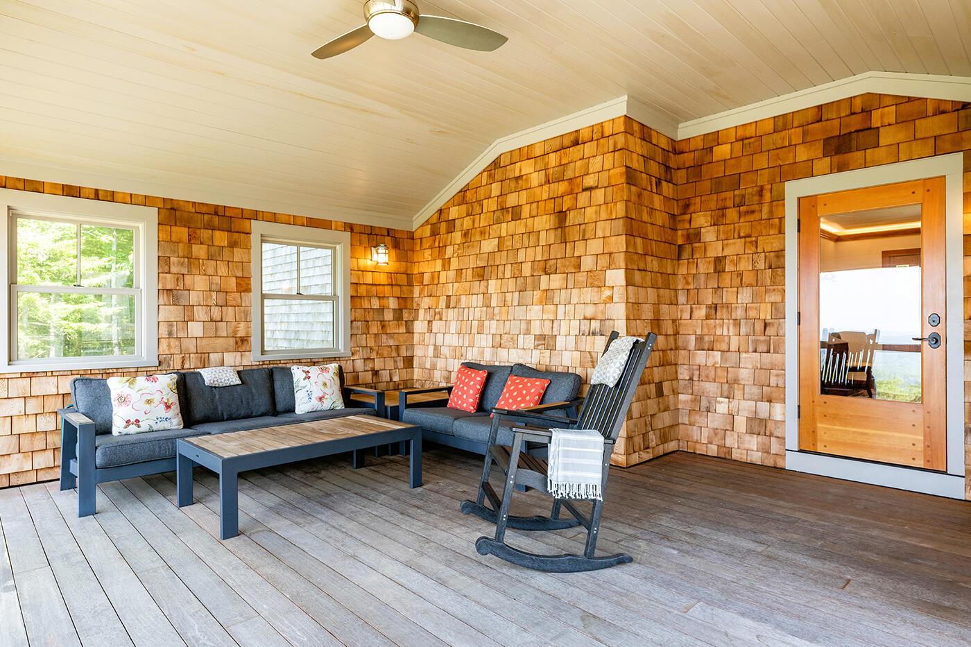 107 Acadian Oak Lane