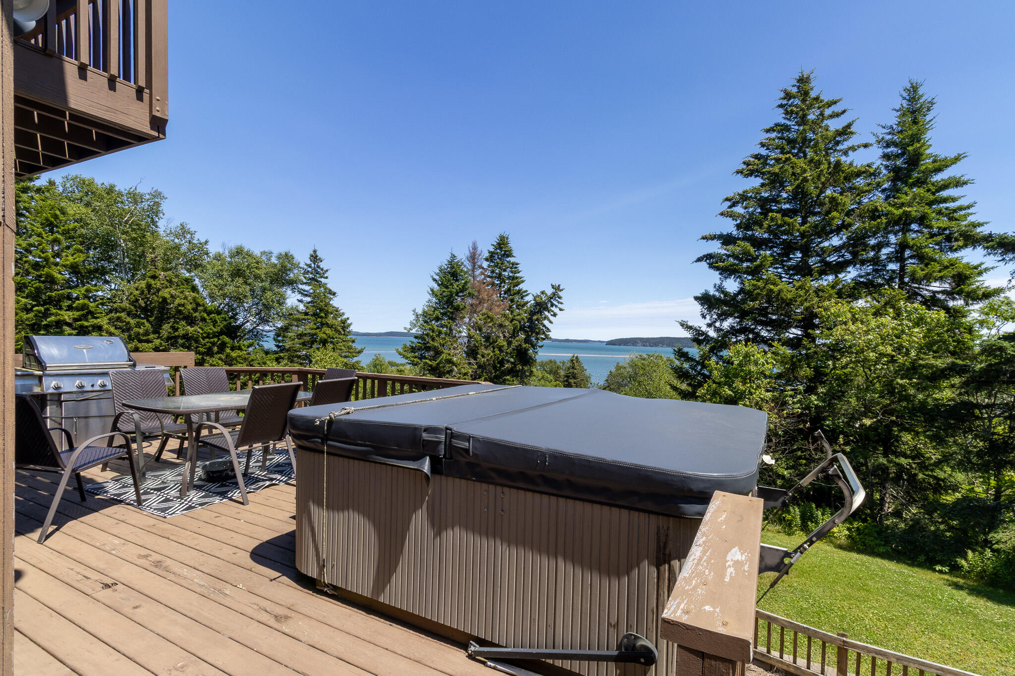 989 Mason Bay Road