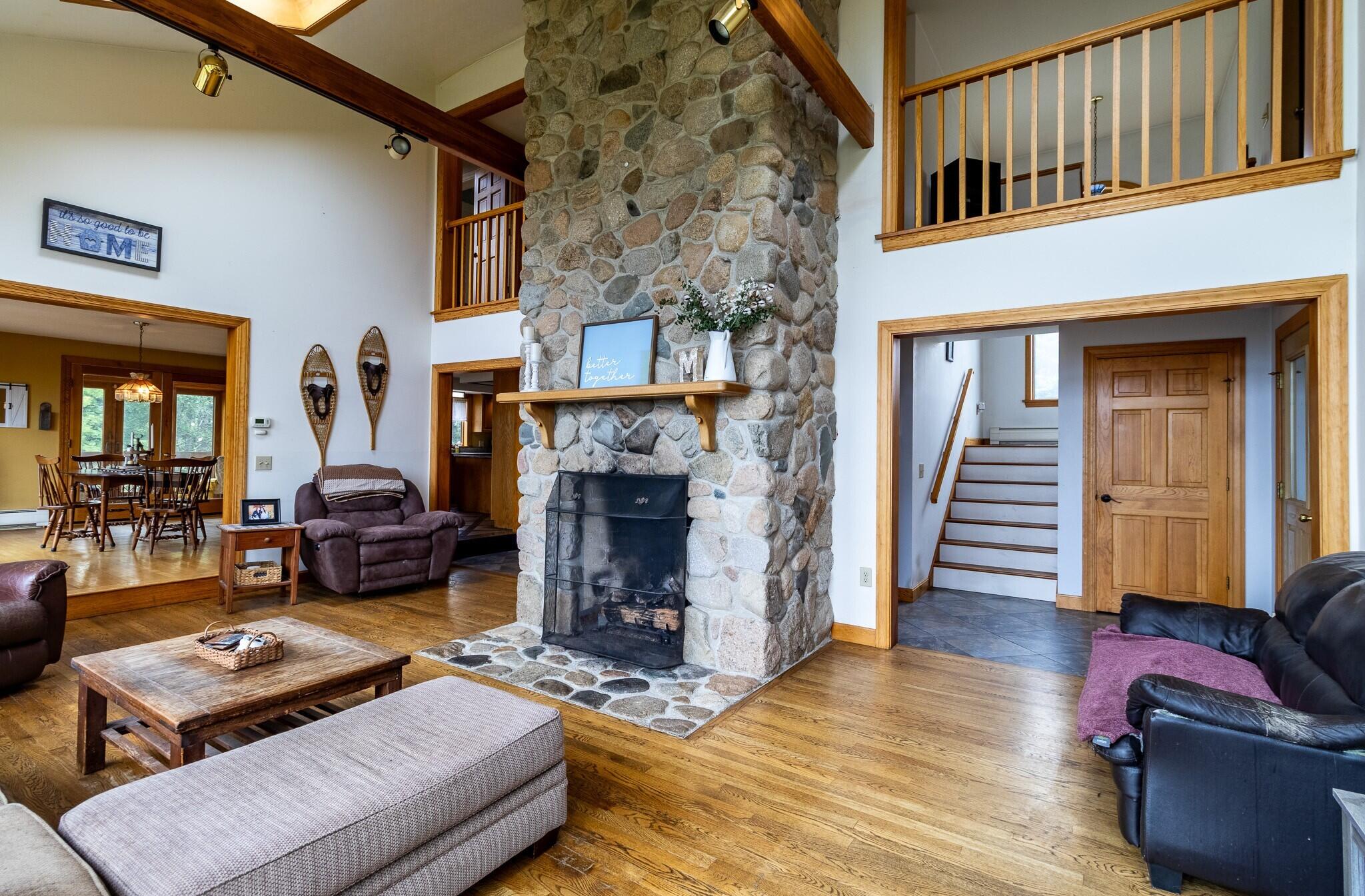 989 Mason Bay Road
