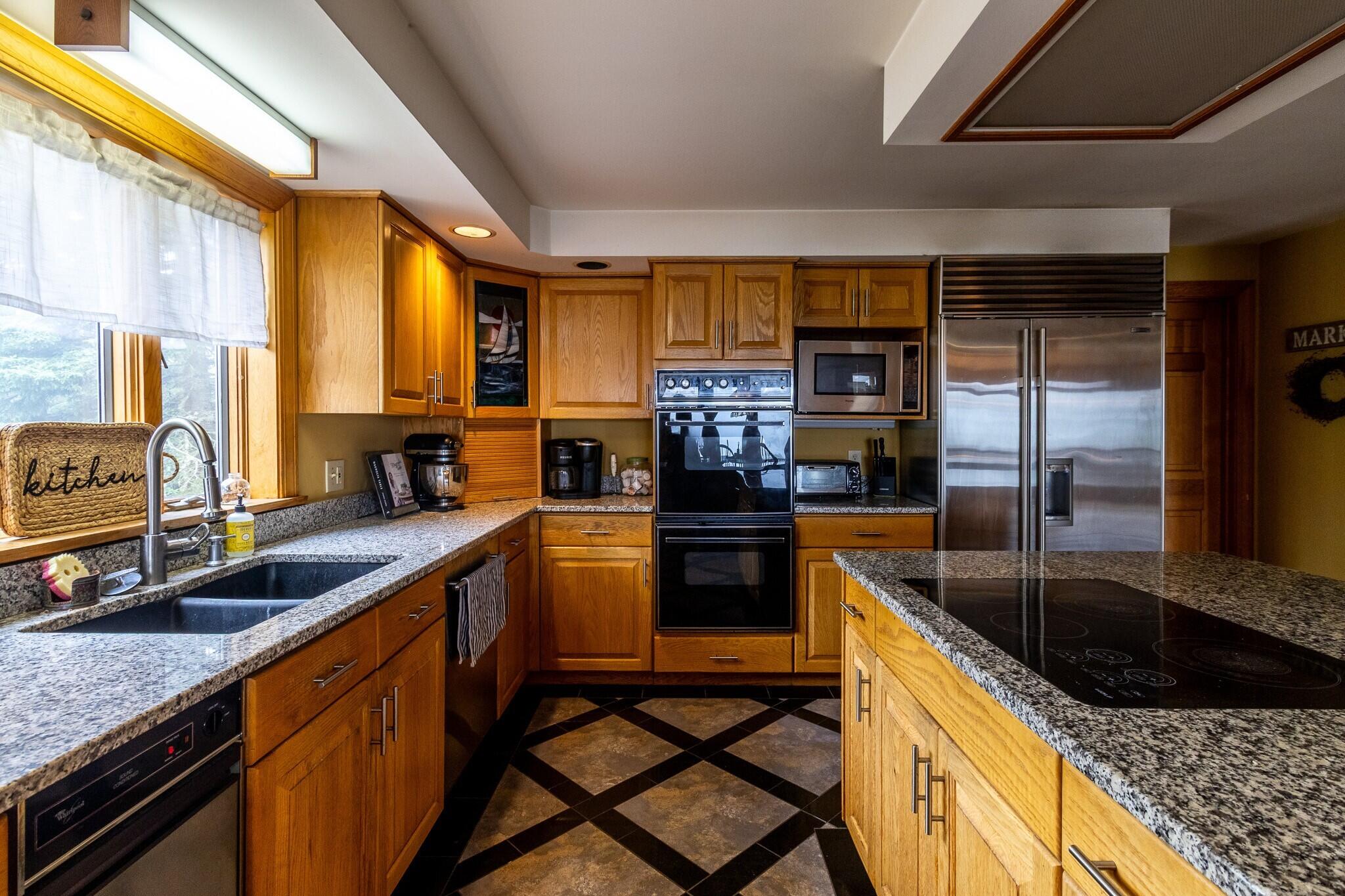 989 Mason Bay Road