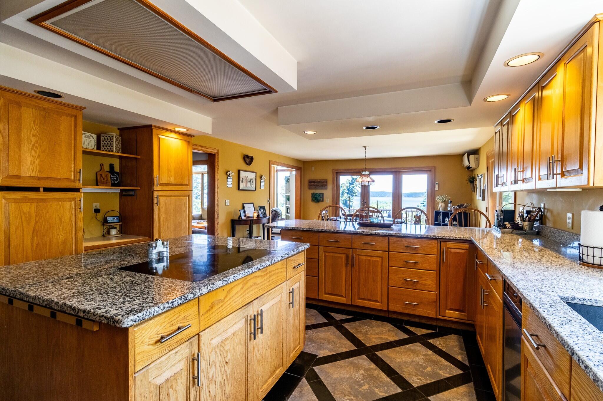 989 Mason Bay Road
