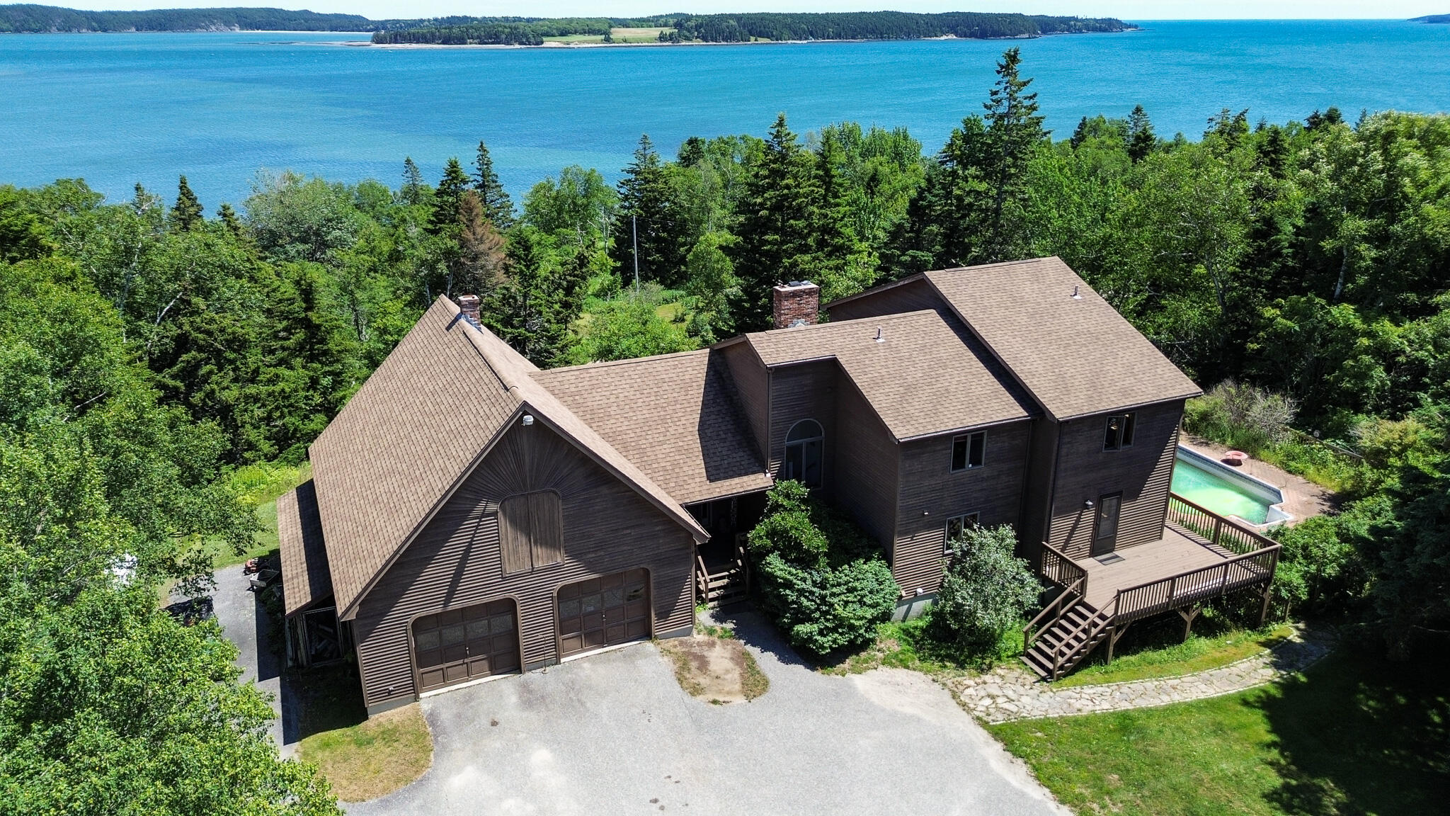 989 Mason Bay Road