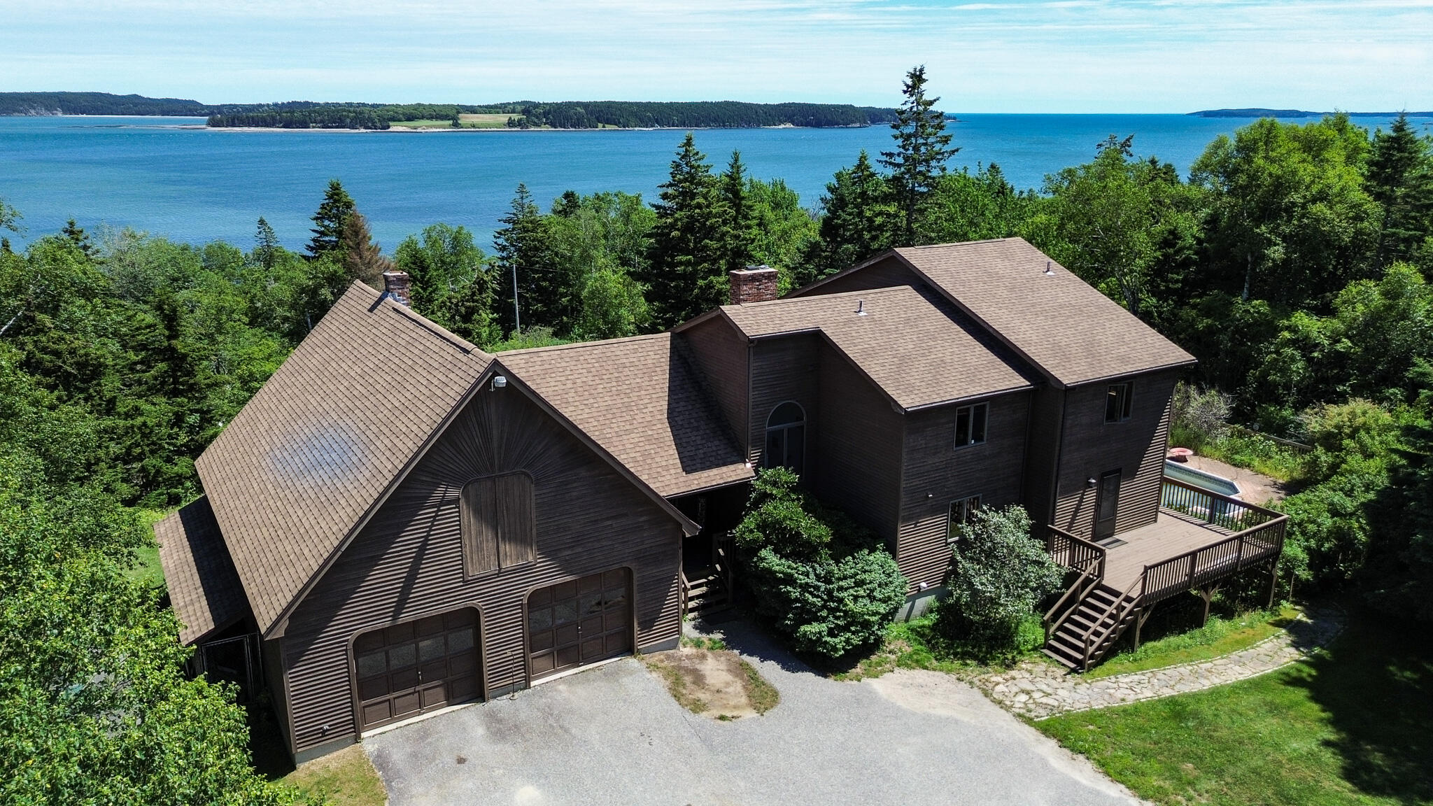 989 Mason Bay Road