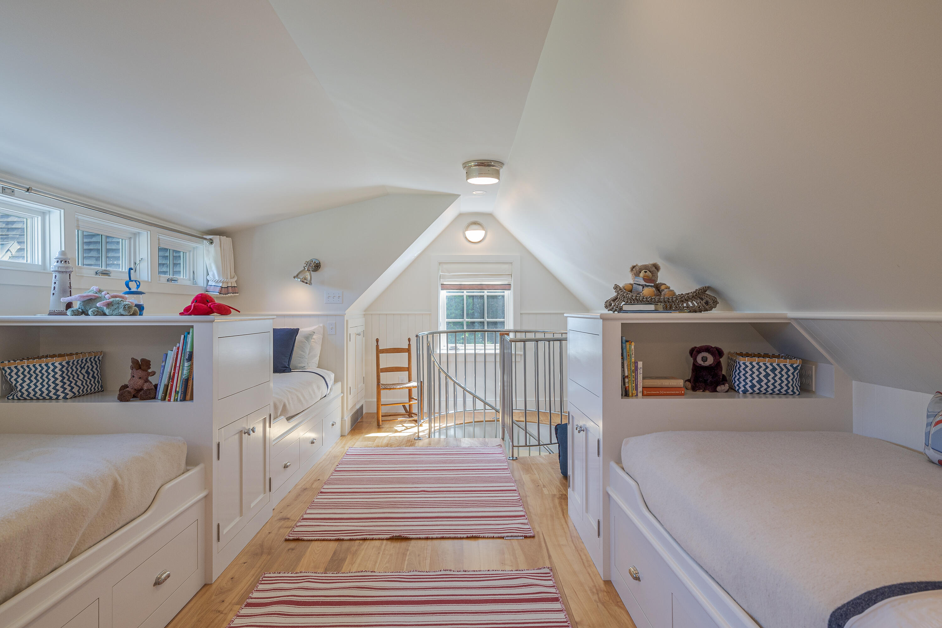 541 E Blue Hill Road