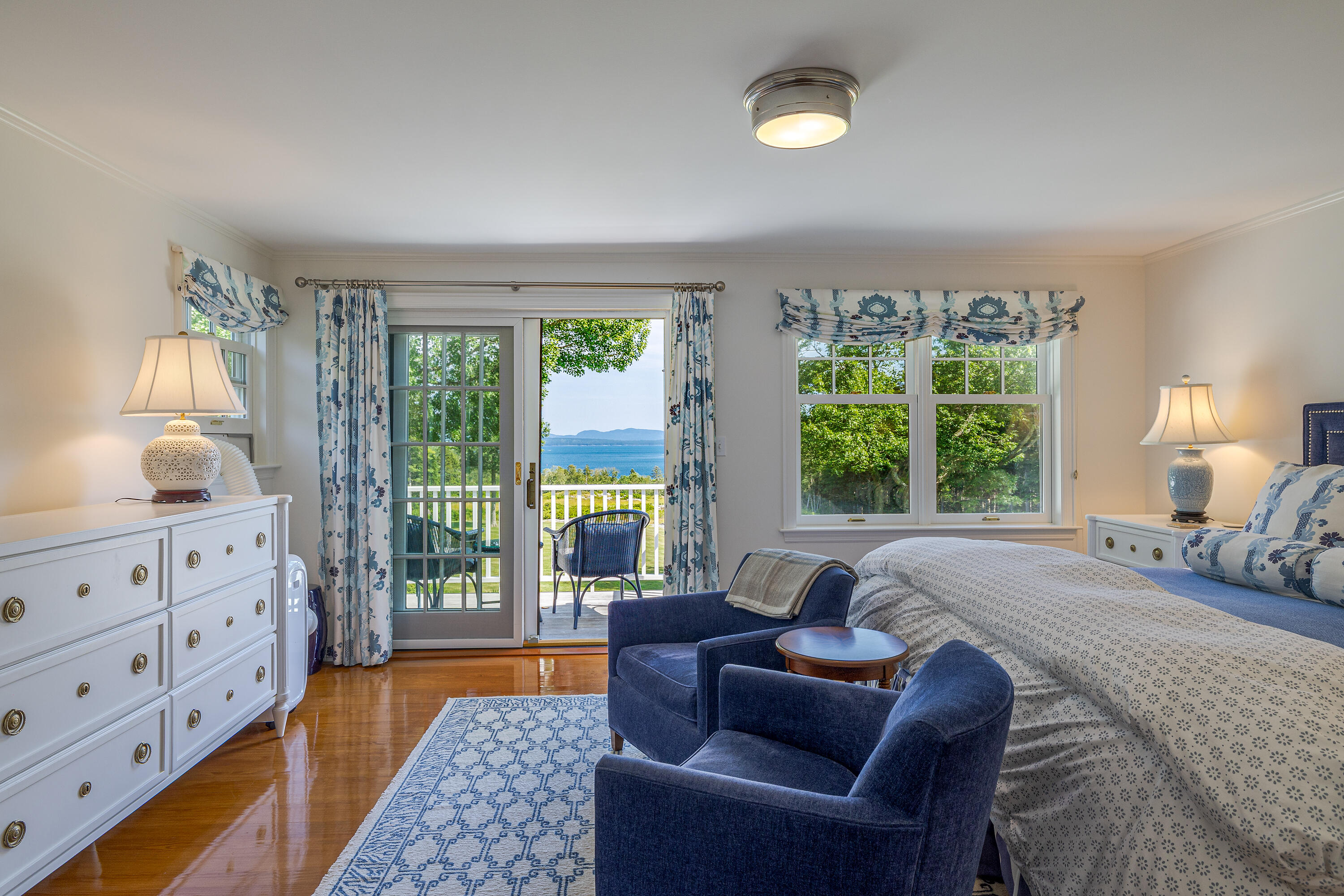 541 E Blue Hill Road