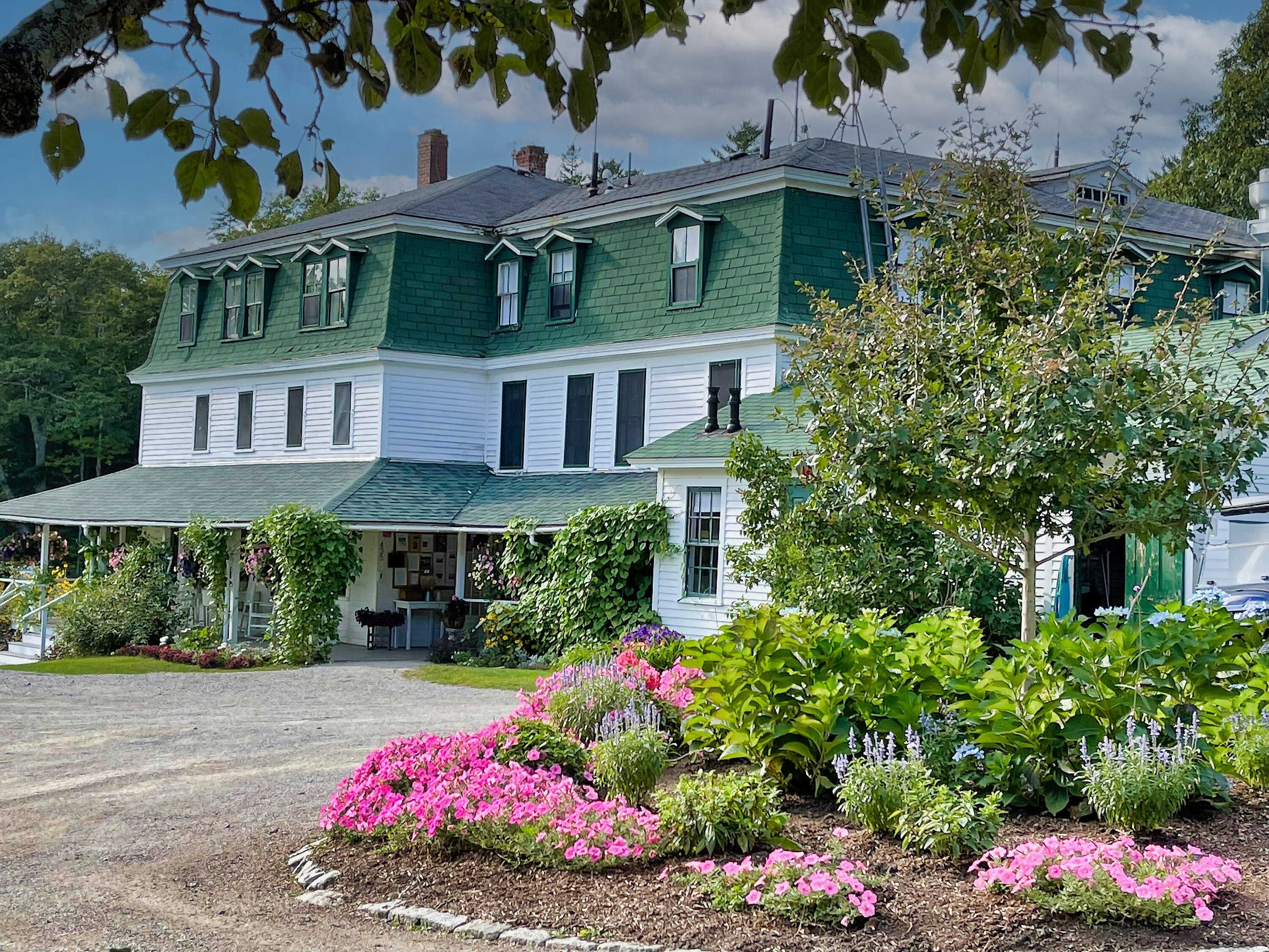 435 Herrick Road