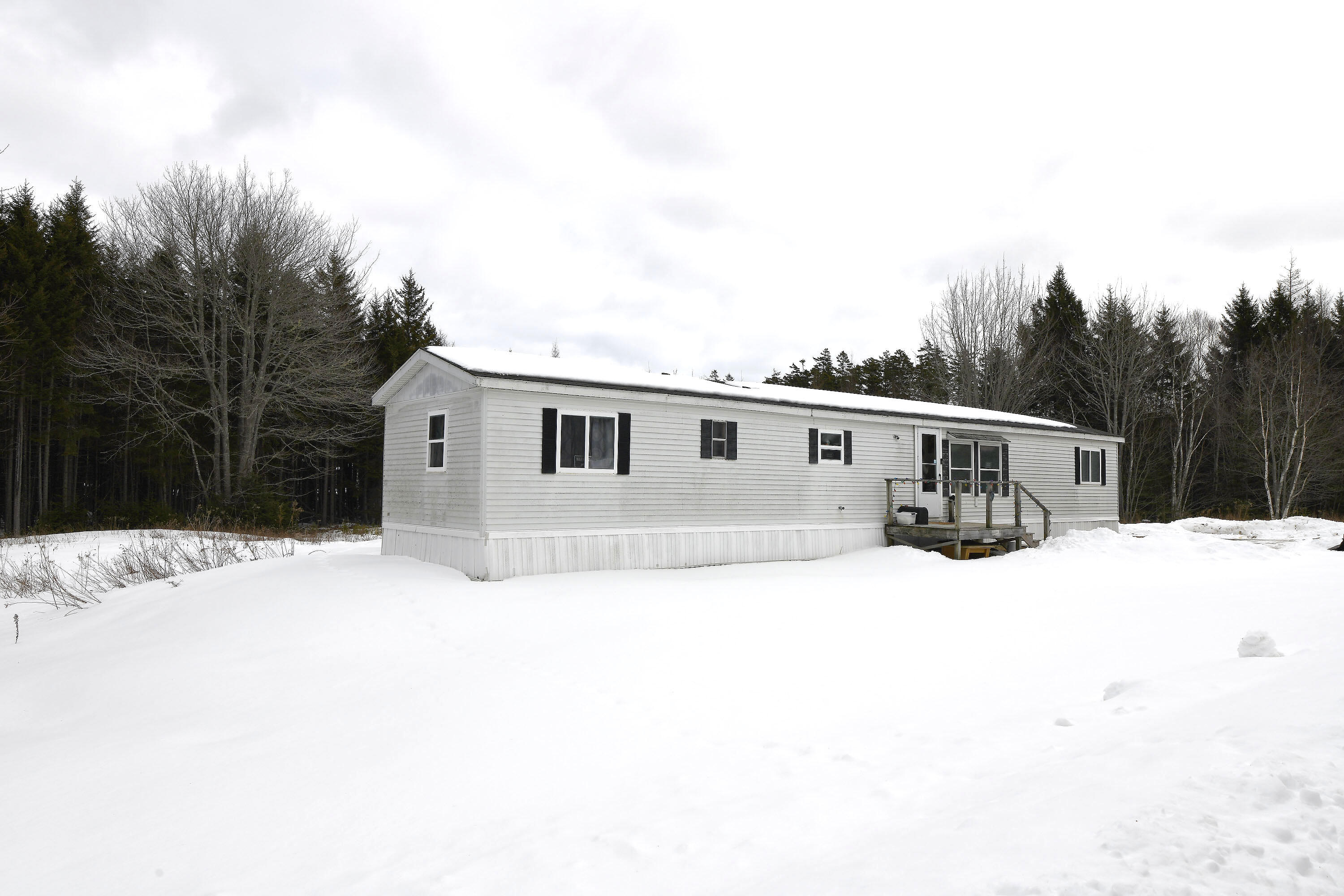 12 Lindsay's Road