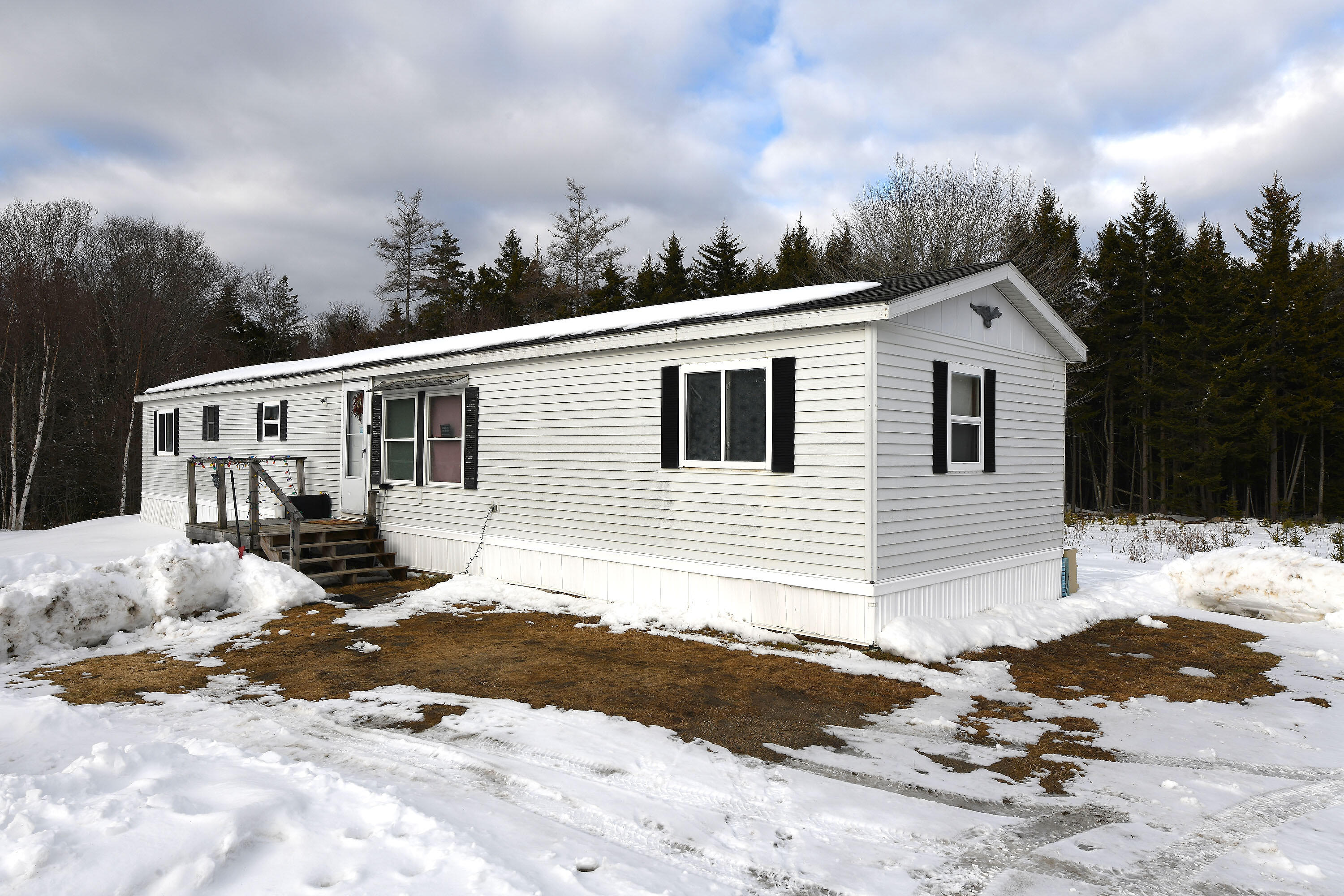 12 Lindsay's Road