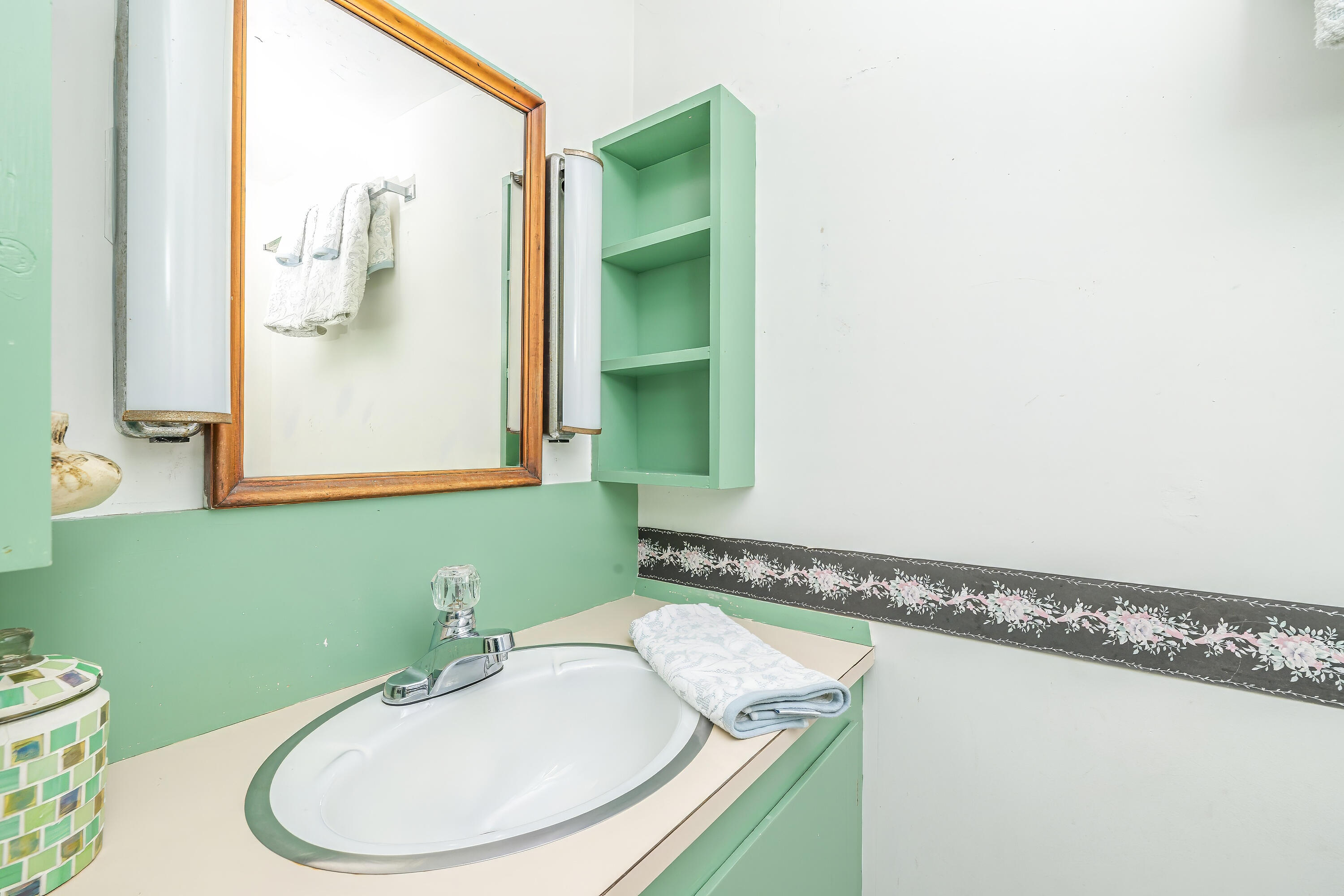 17 Barbour Farm Road