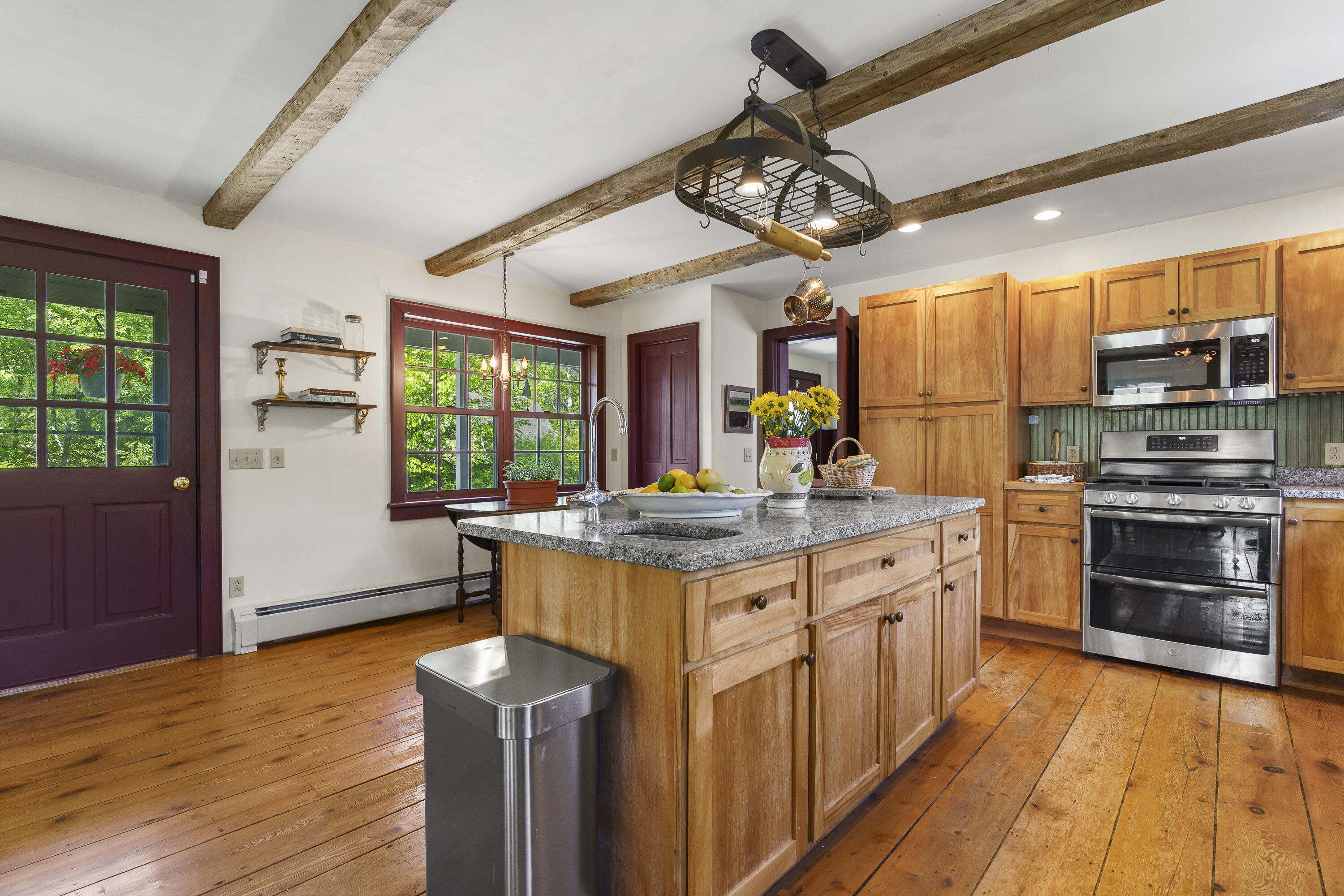 285 E Pond Road