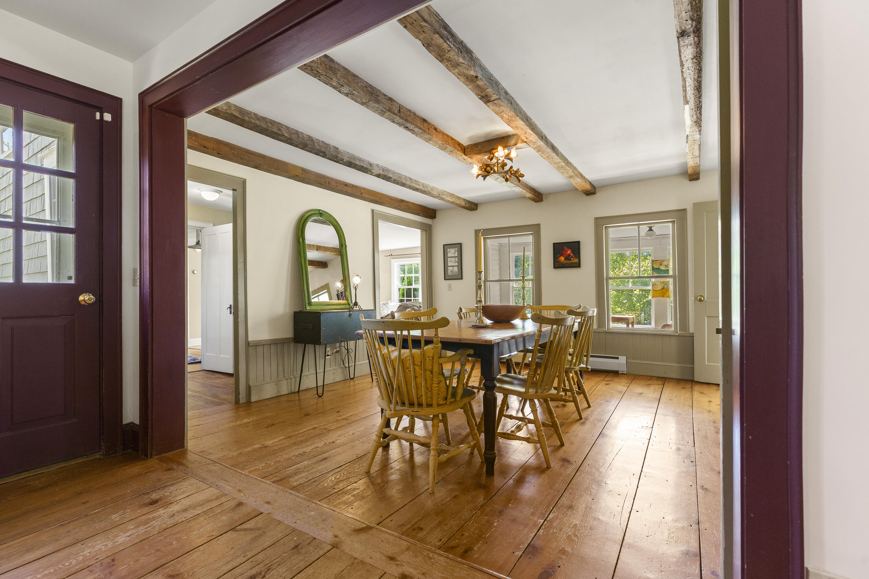 285 E Pond Road