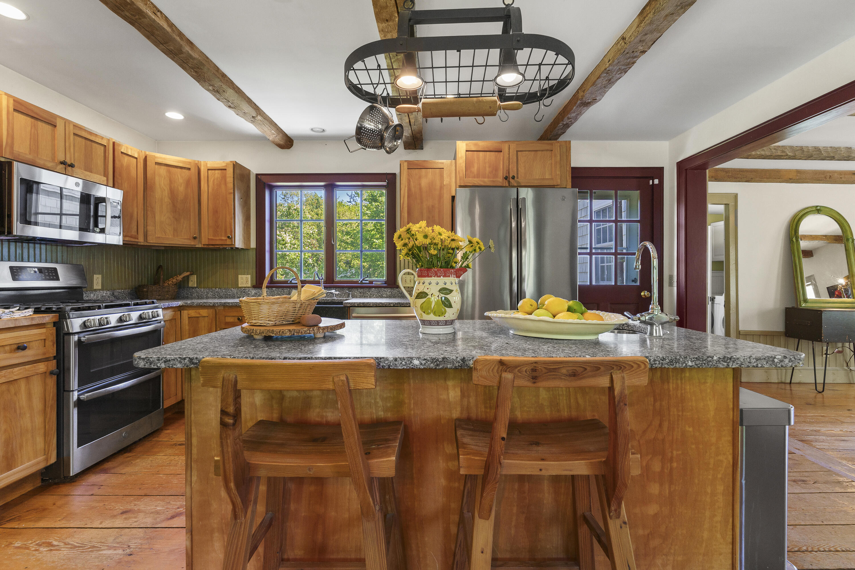 285 E Pond Road
