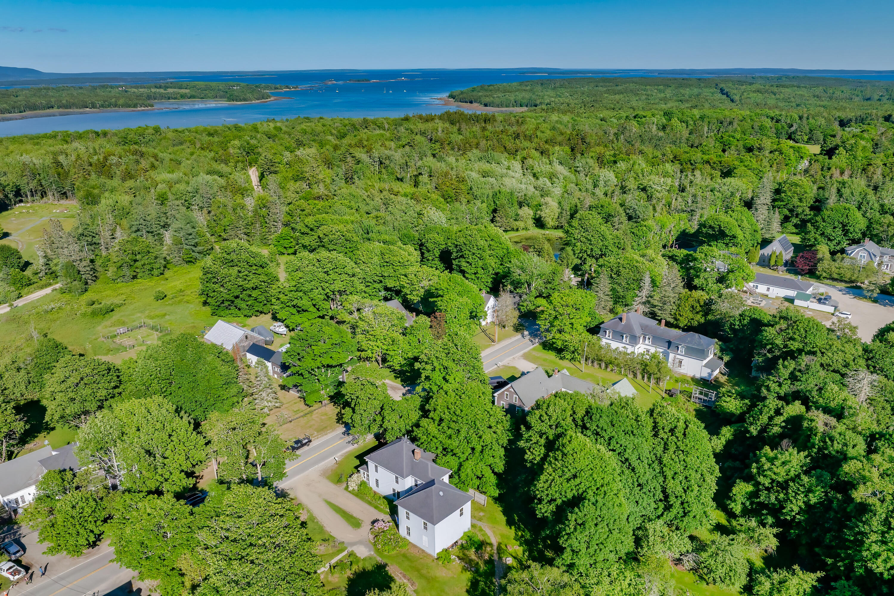 9 Naskeag Point Road