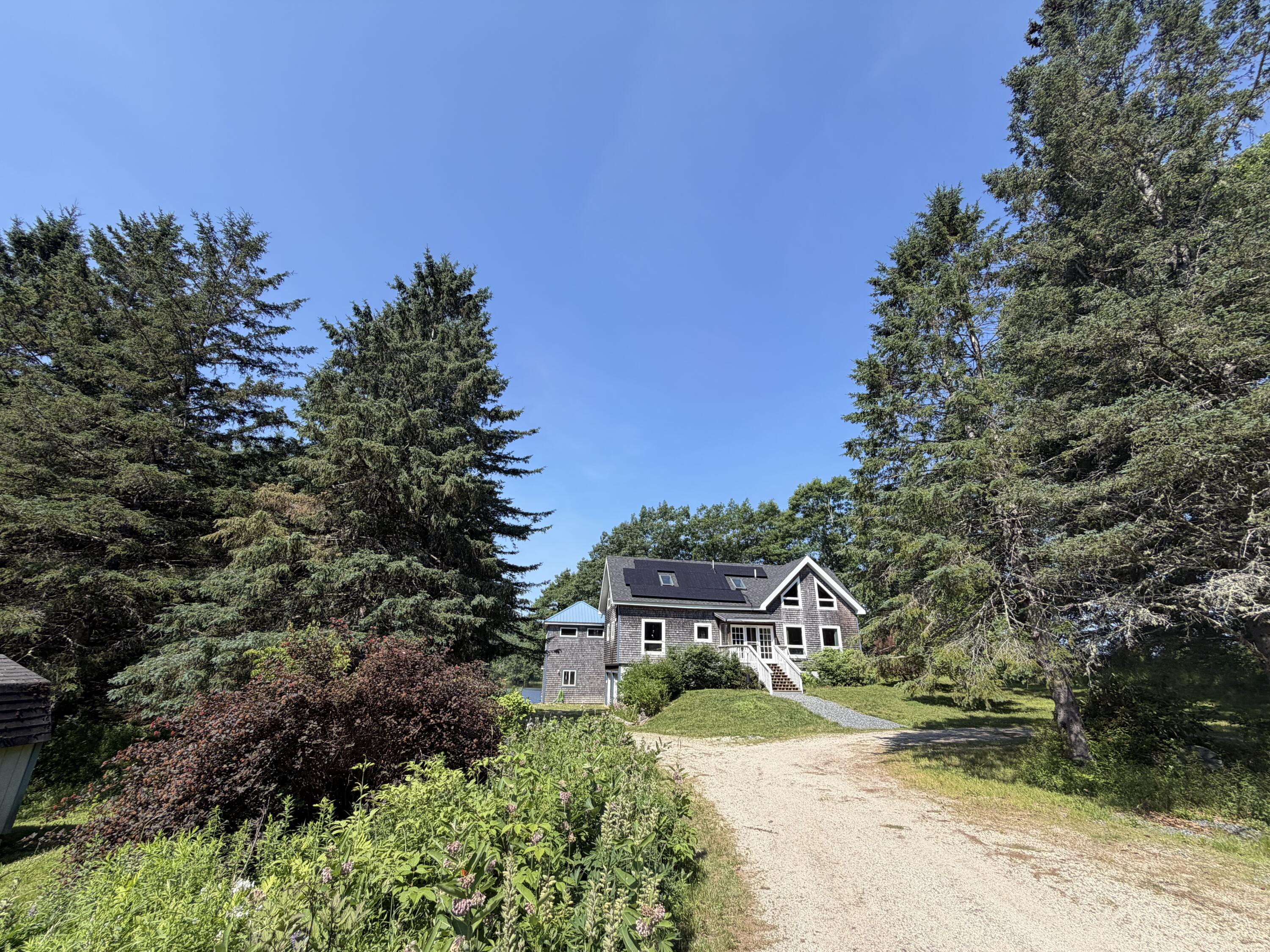 98 Bagaduce Lane