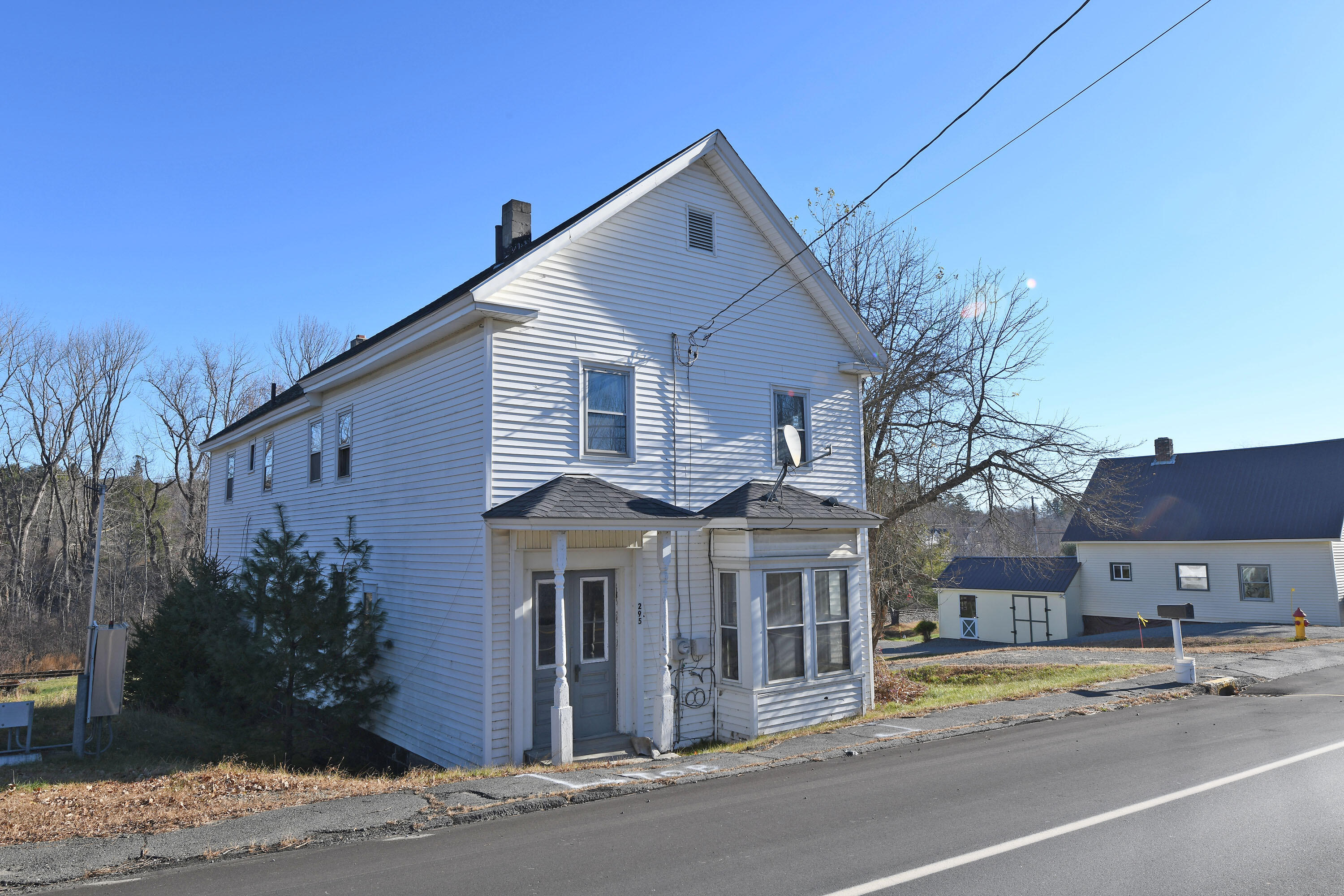 295 Main Road