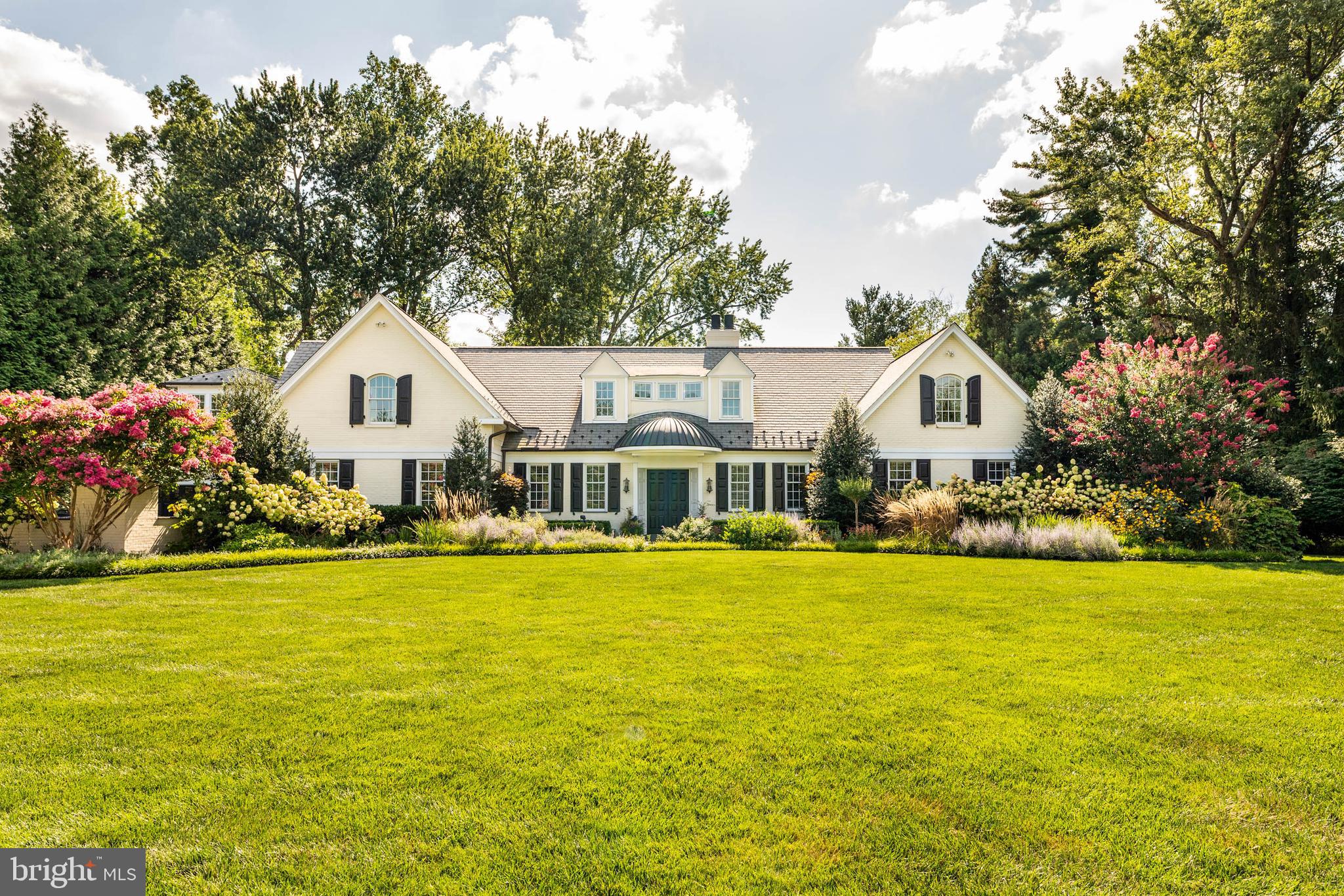 918 HEREFORD DRIVE photo