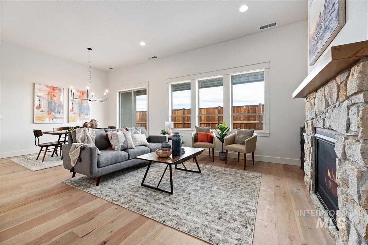 8376 W Meltwater Lane