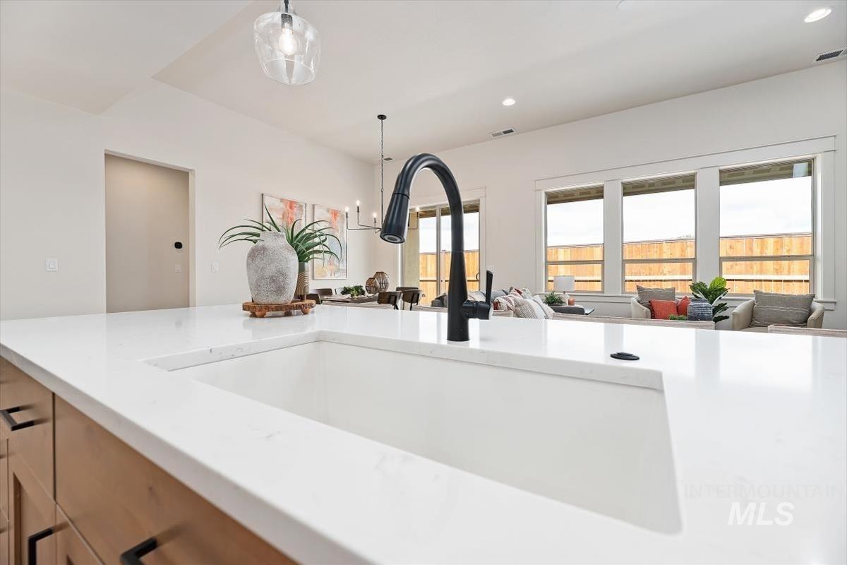 8376 W Meltwater Lane