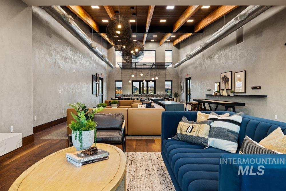 8376 W Meltwater Lane