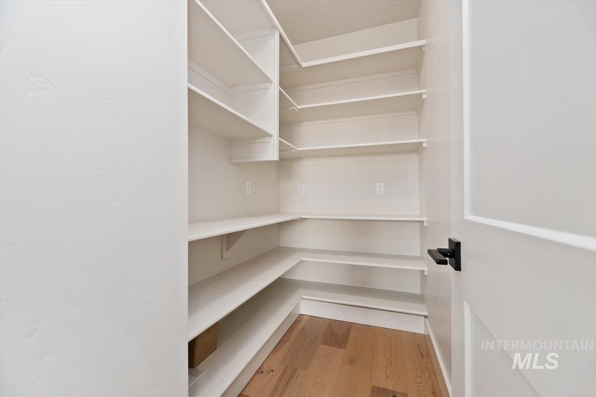 8376 W Meltwater Lane