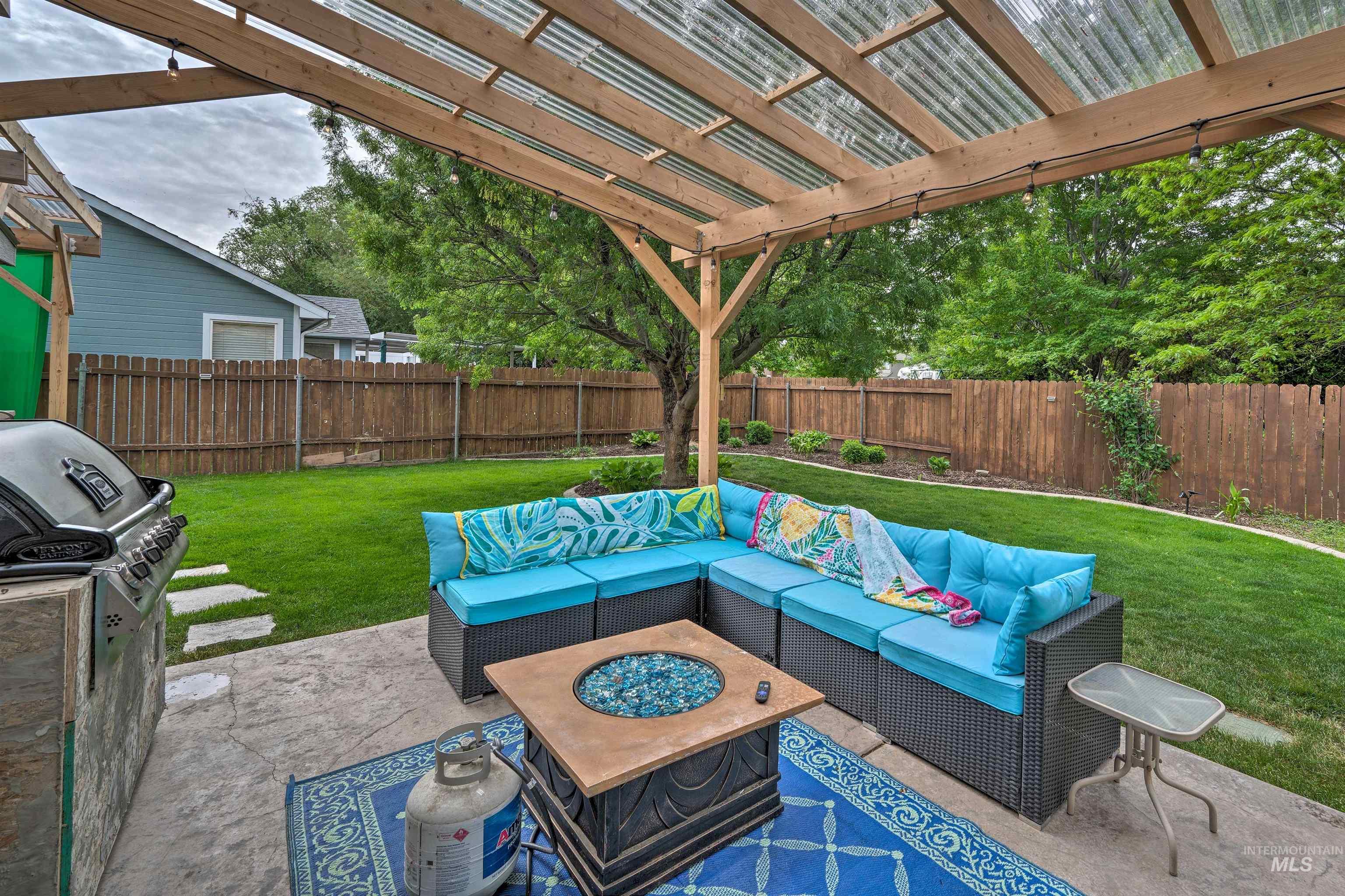 1709 E Summerfalls Dr