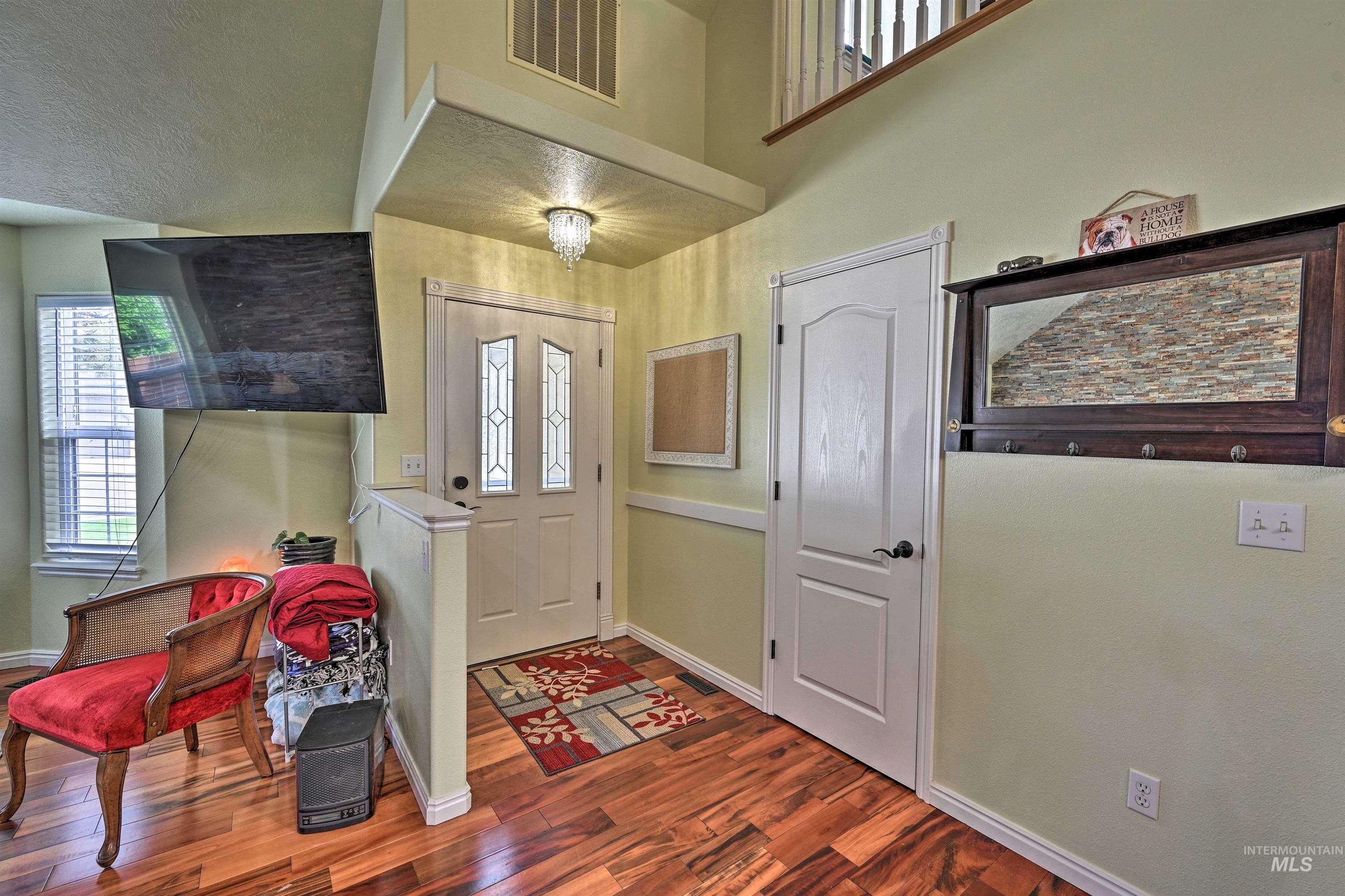 1709 E Summerfalls Dr