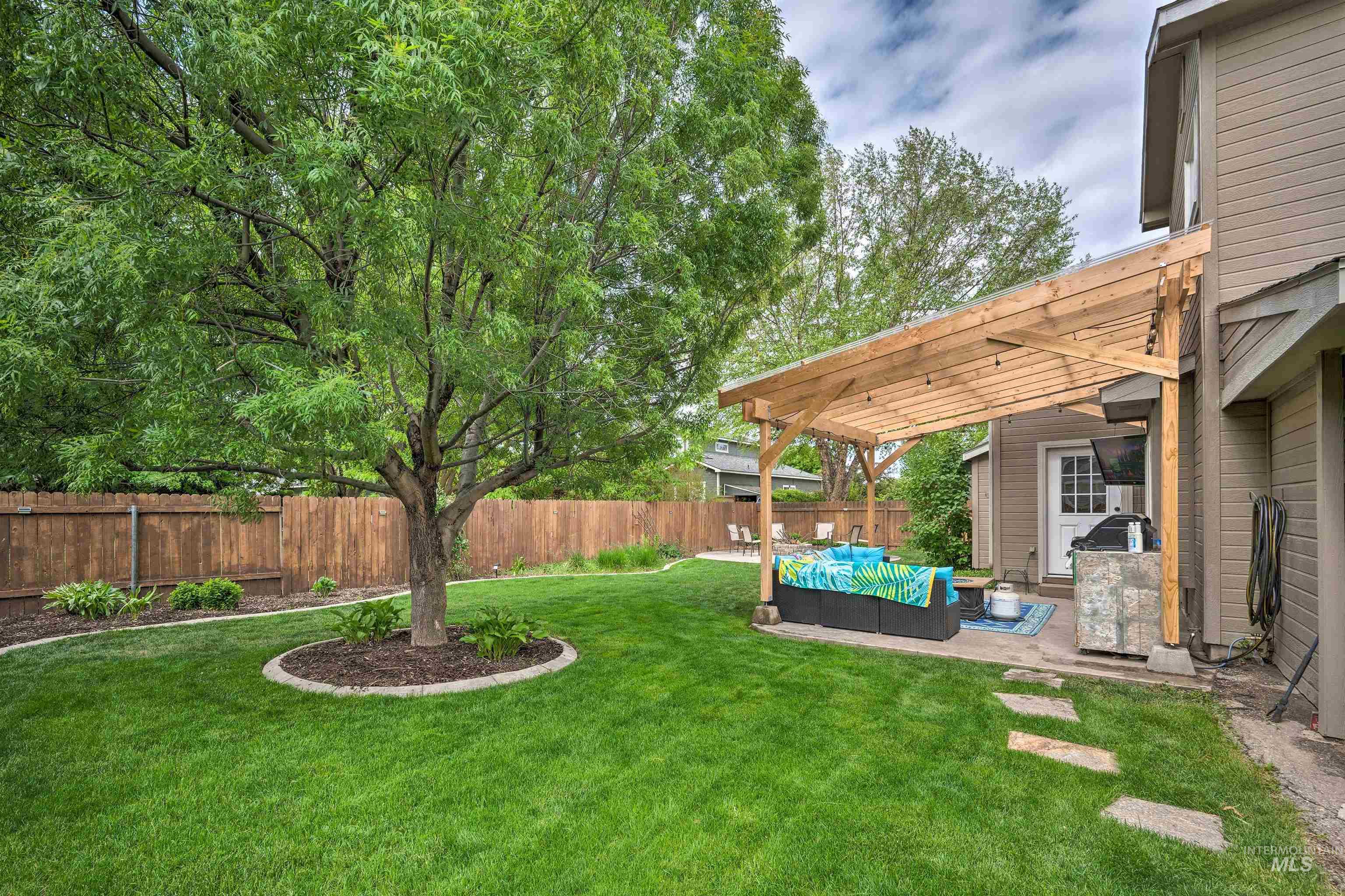 1709 E Summerfalls Dr