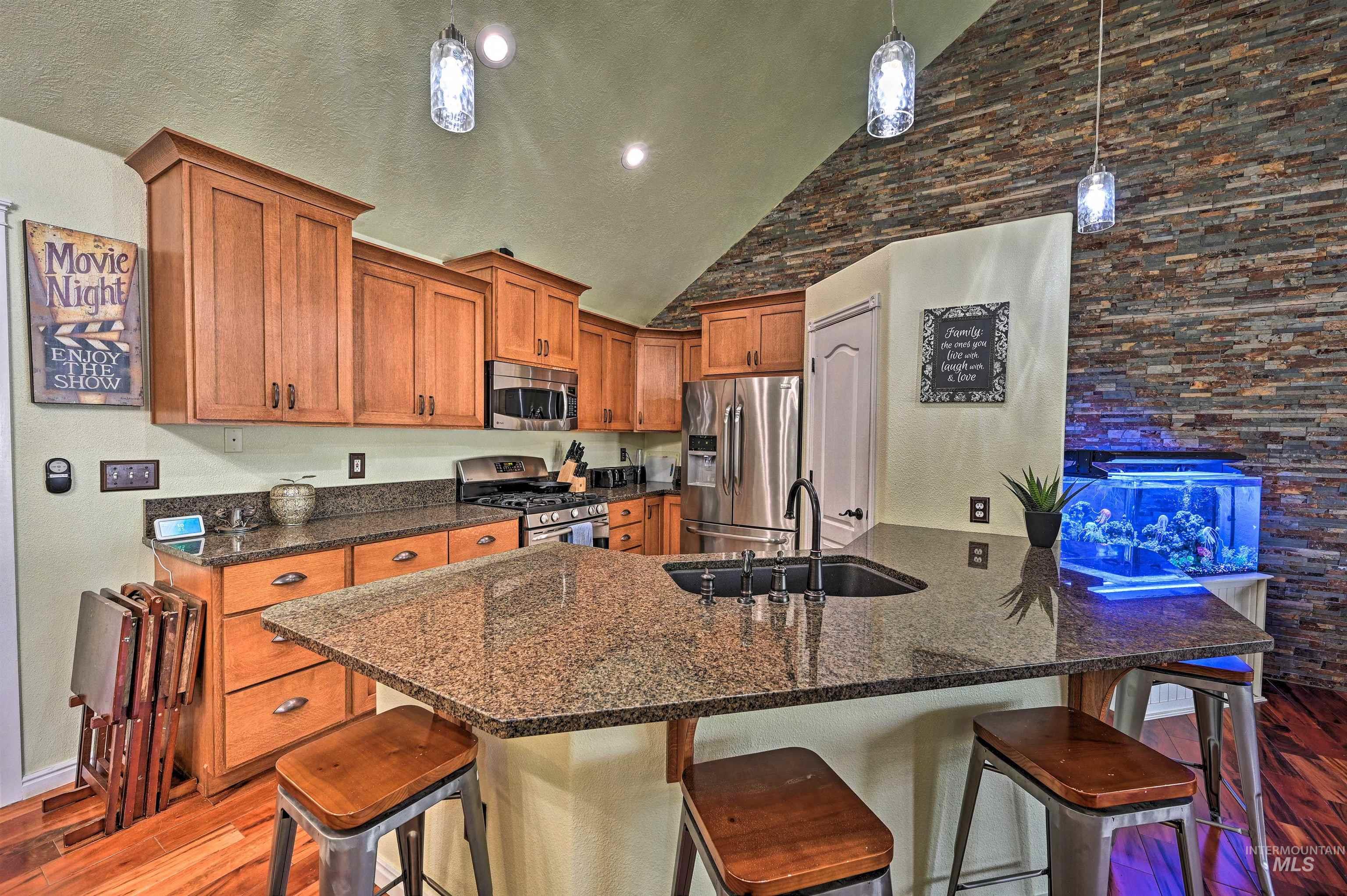 1709 E Summerfalls Dr