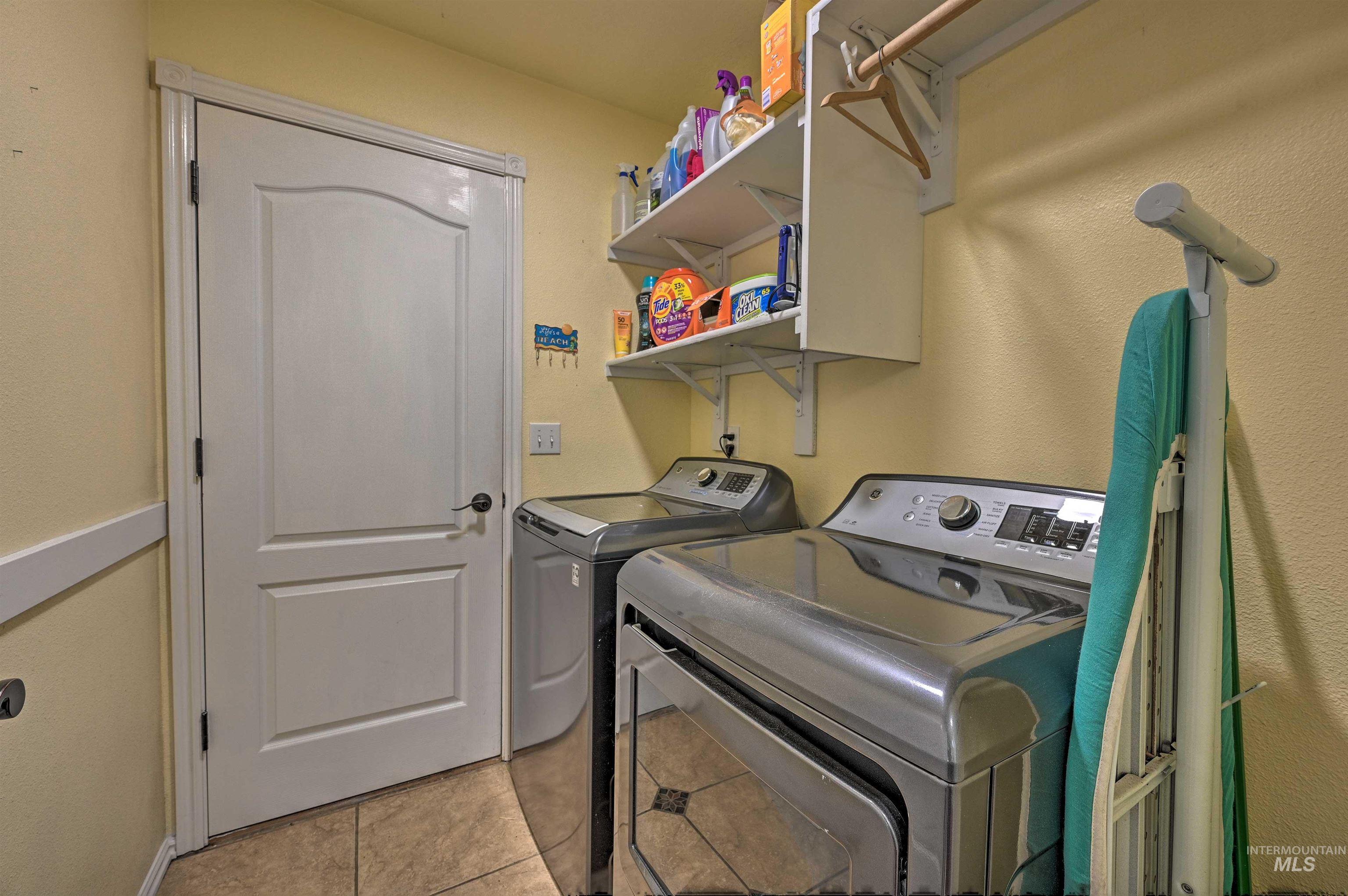 1709 E Summerfalls Dr