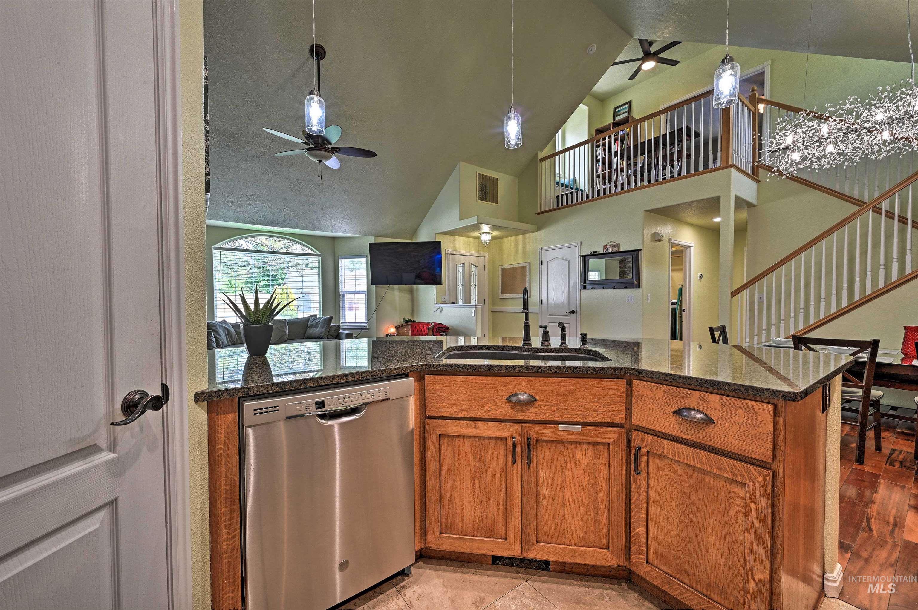 1709 E Summerfalls Dr