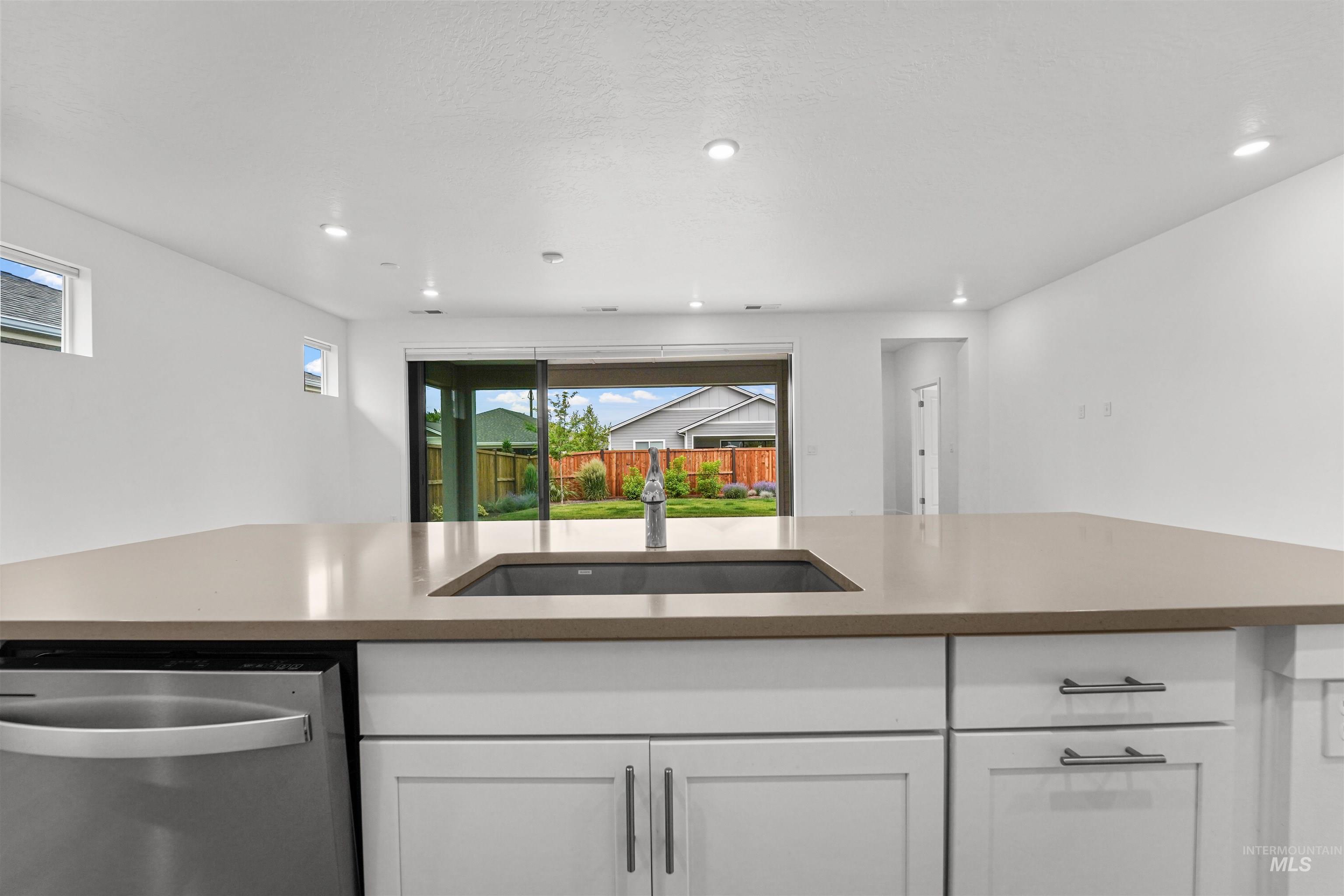 11885 S Integrity Way