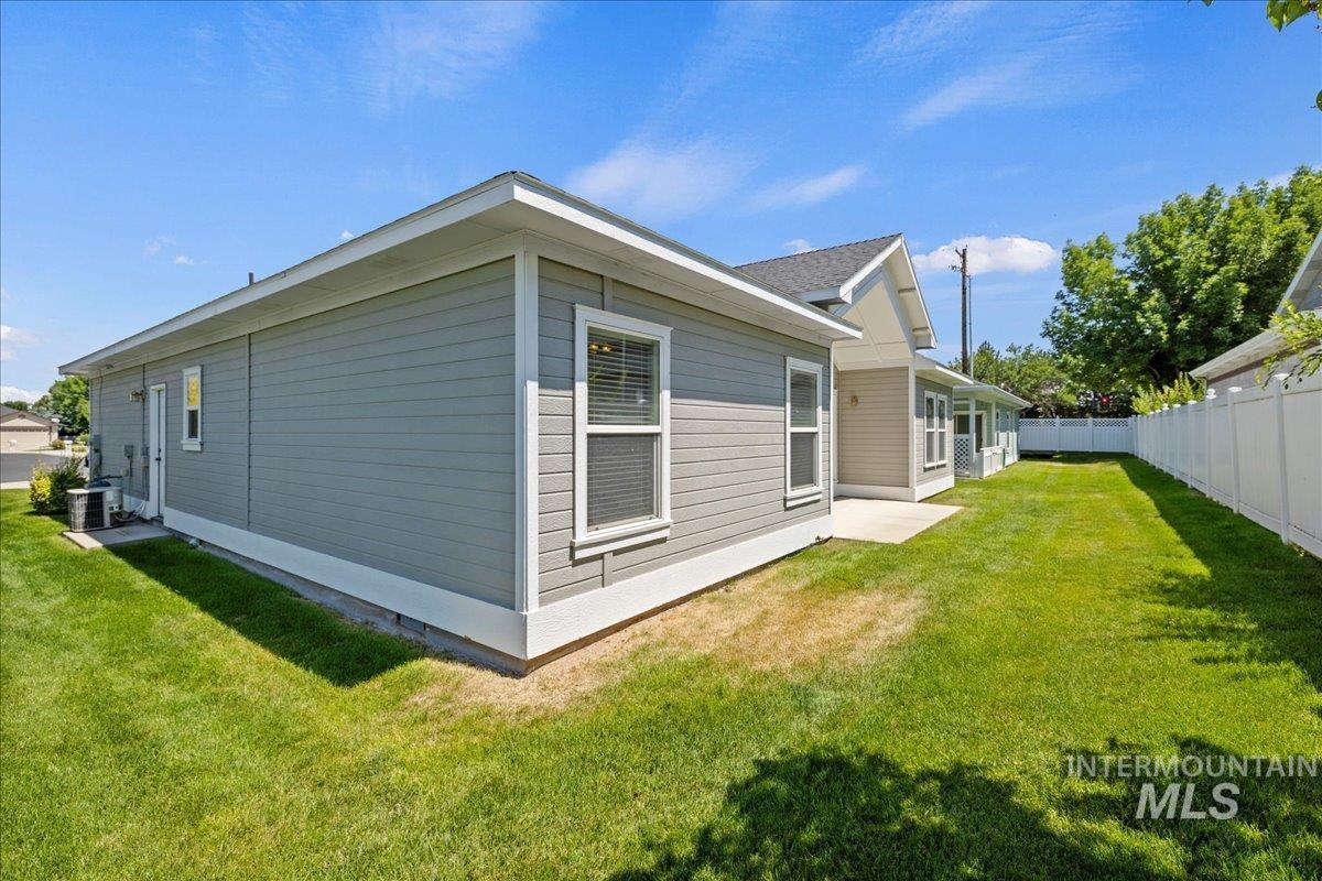 3249 W W Monessen