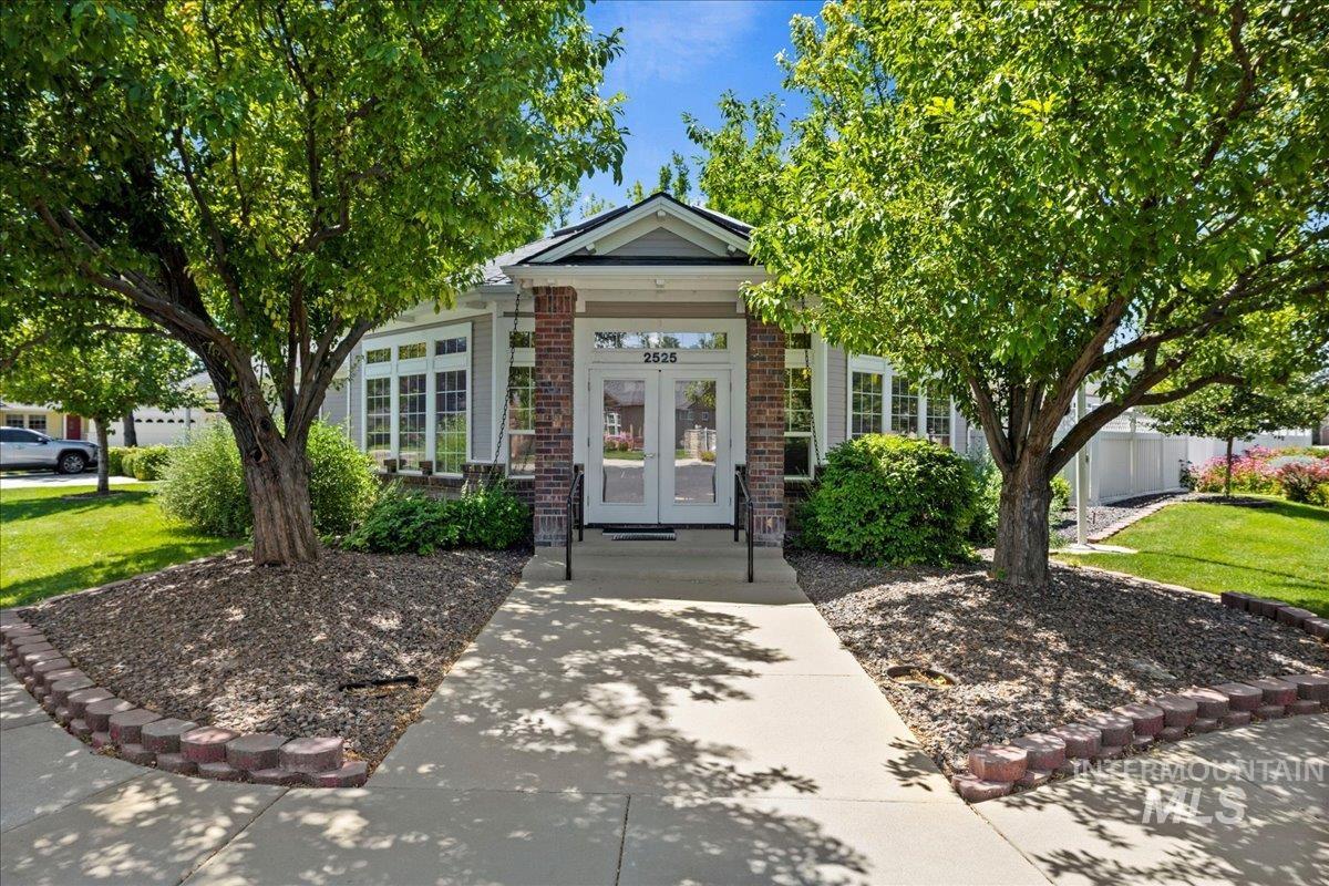 3249 W W Monessen