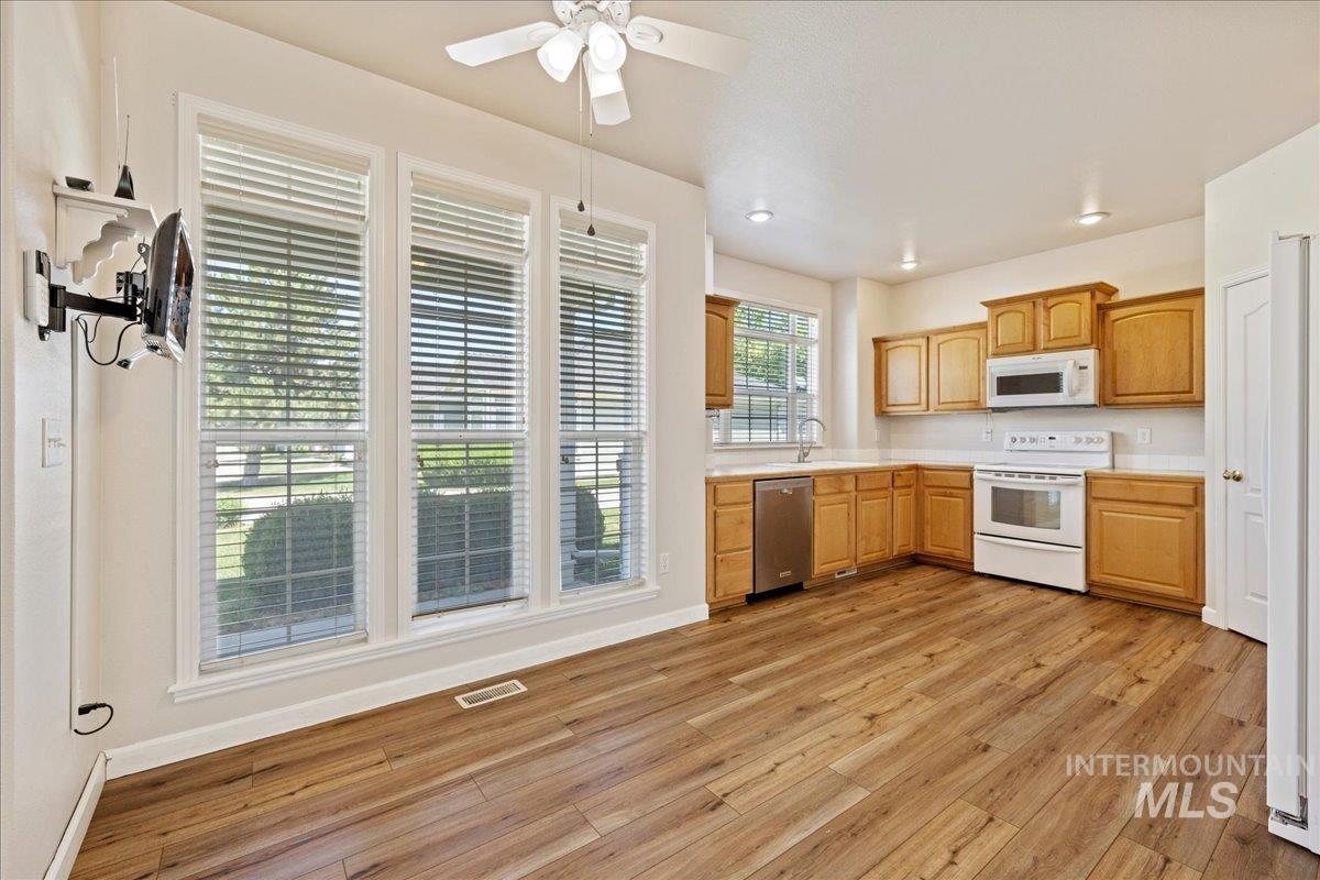 3249 W W Monessen