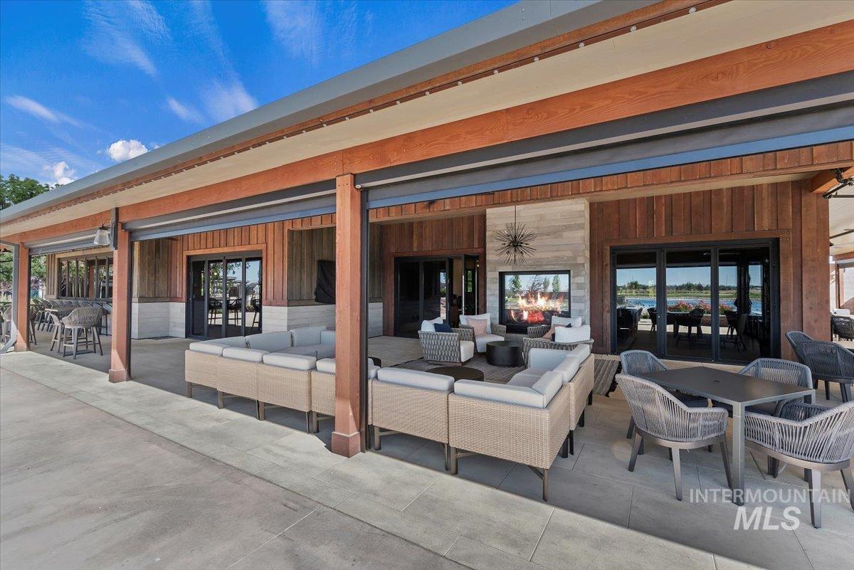 12053 S Glory Lane
