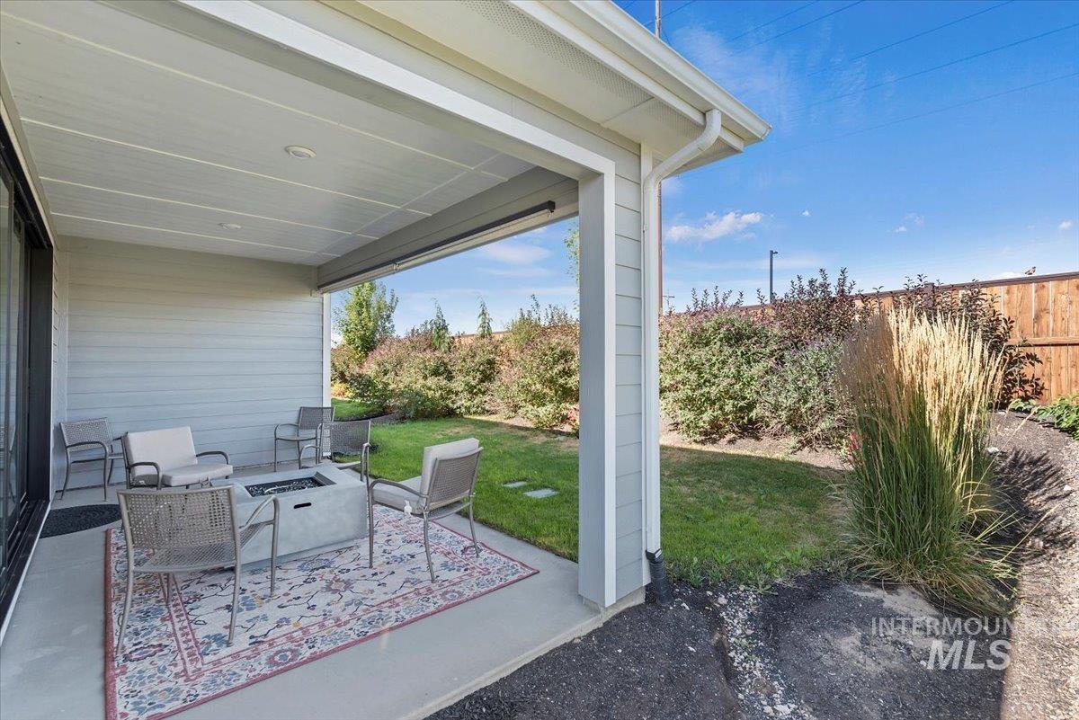 12053 S Glory Lane