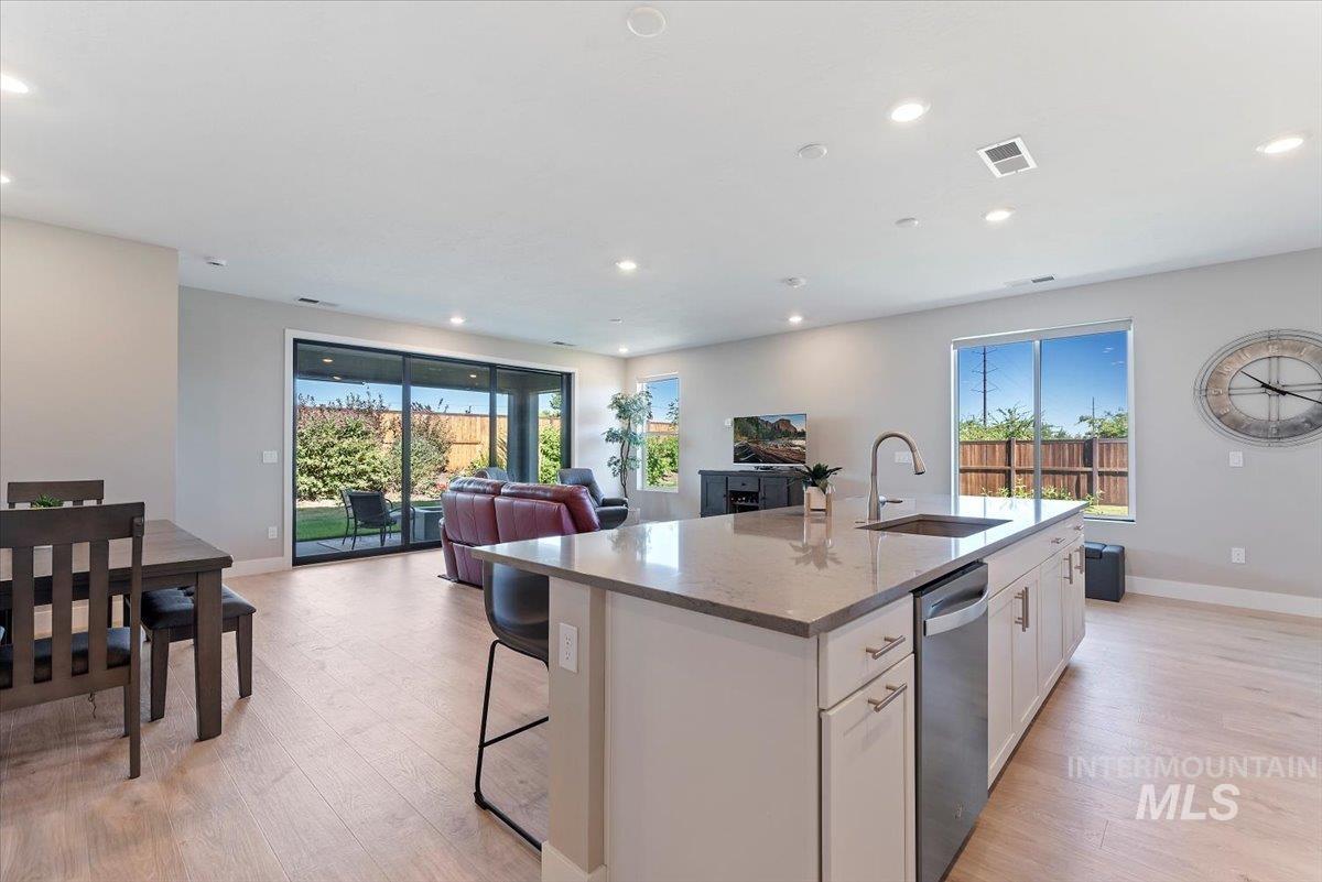 12053 S Glory Lane