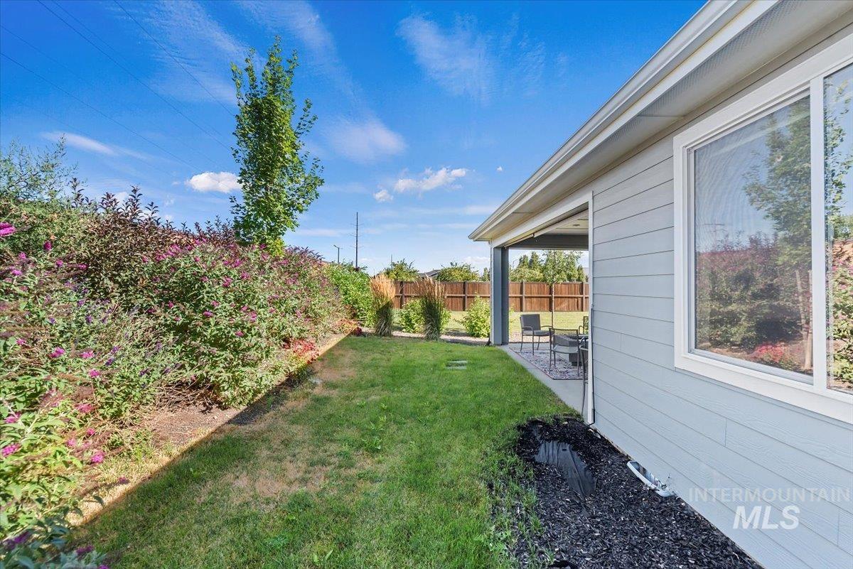12053 S Glory Lane