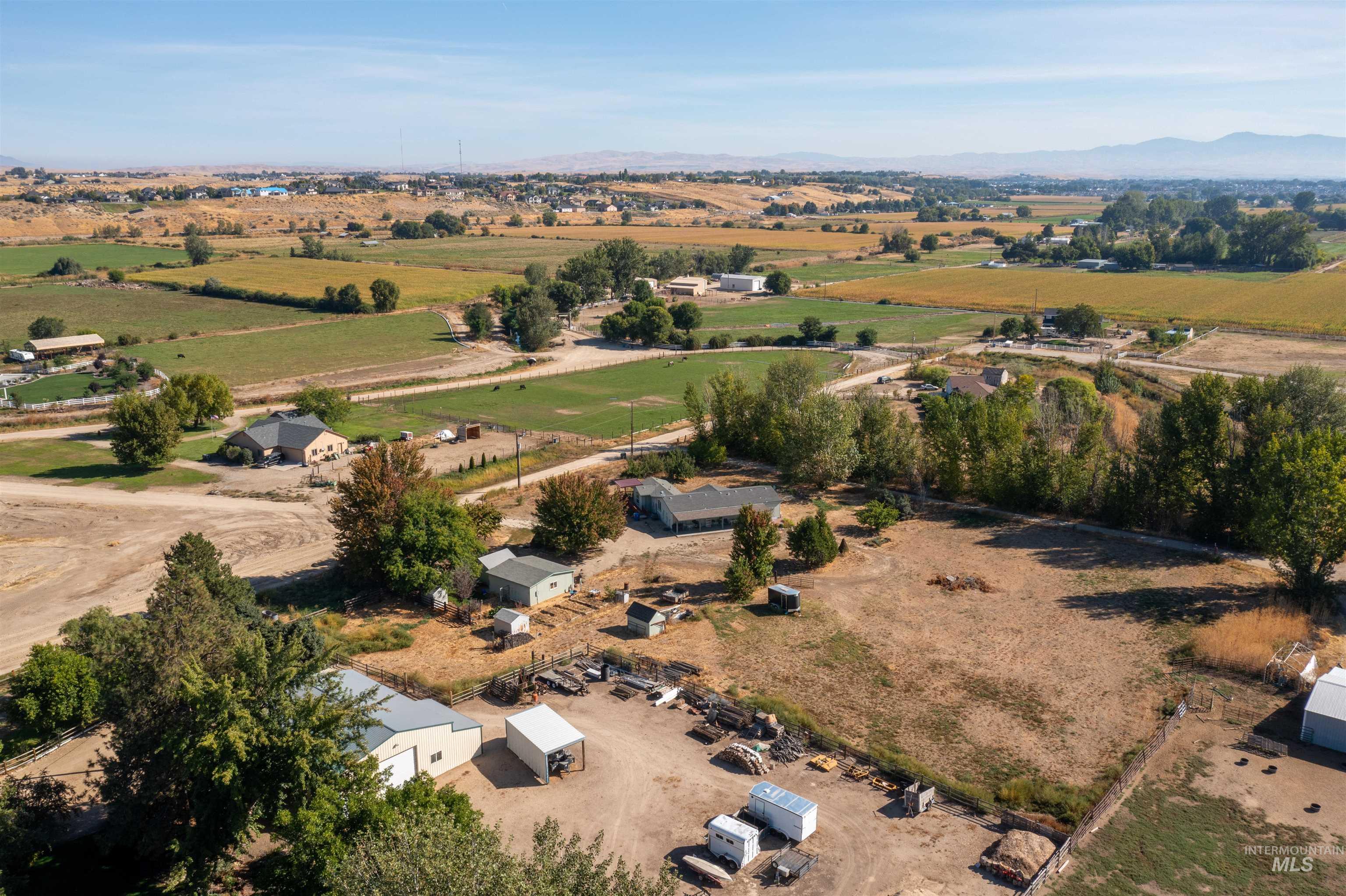 7687 Winter Horses Dr